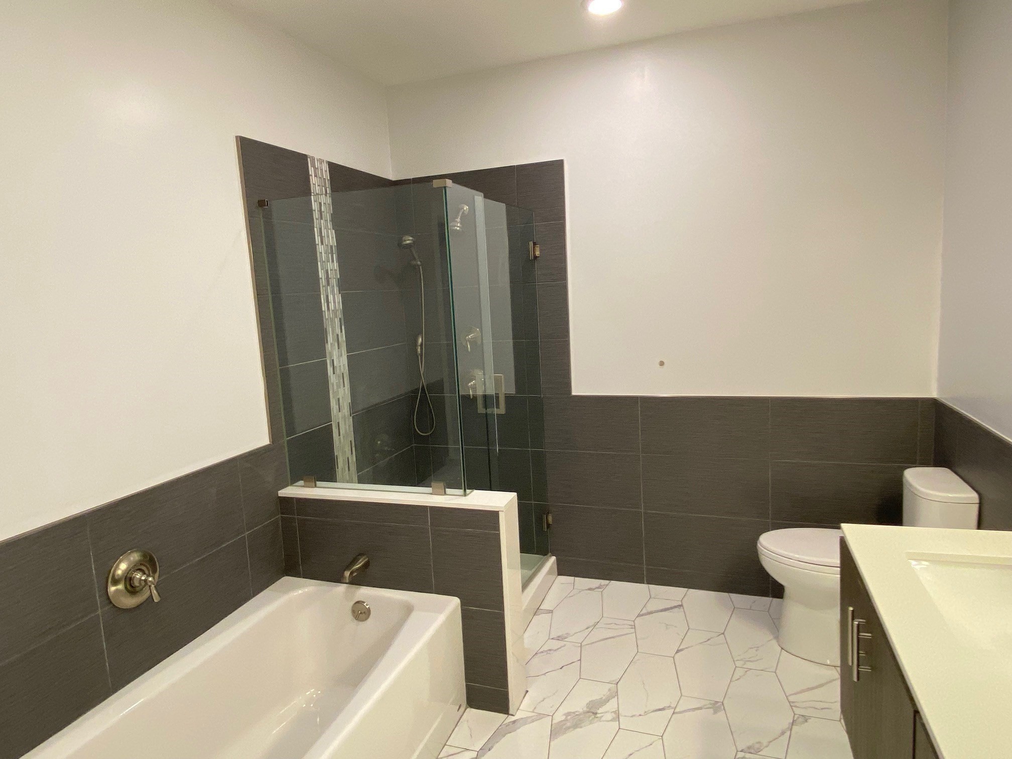 18 Cliveden St Unit 205, Quincy, MA 02169 - Image 14