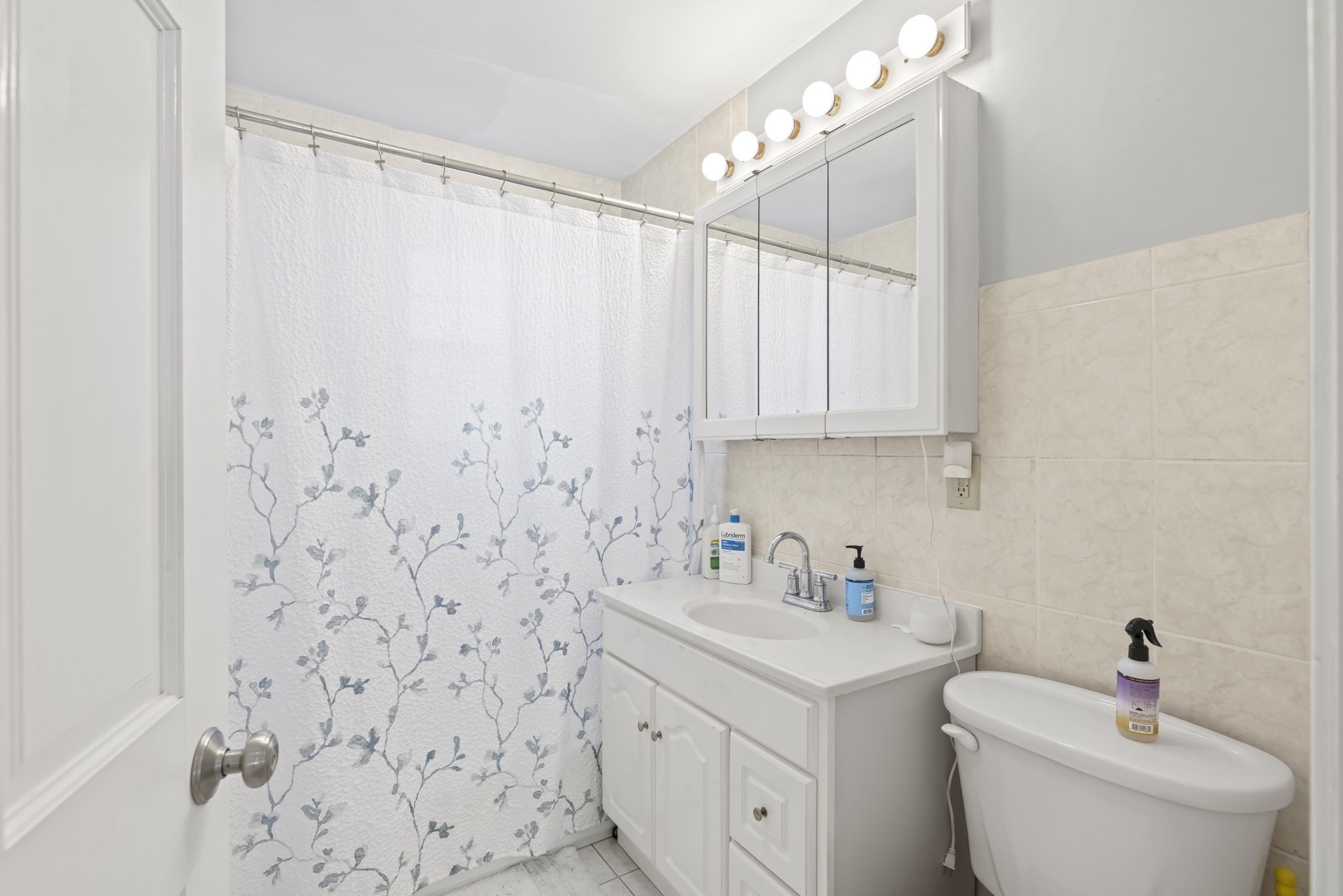 41 Arlington St, Brighton, Boston, MA 02135 - Image 15