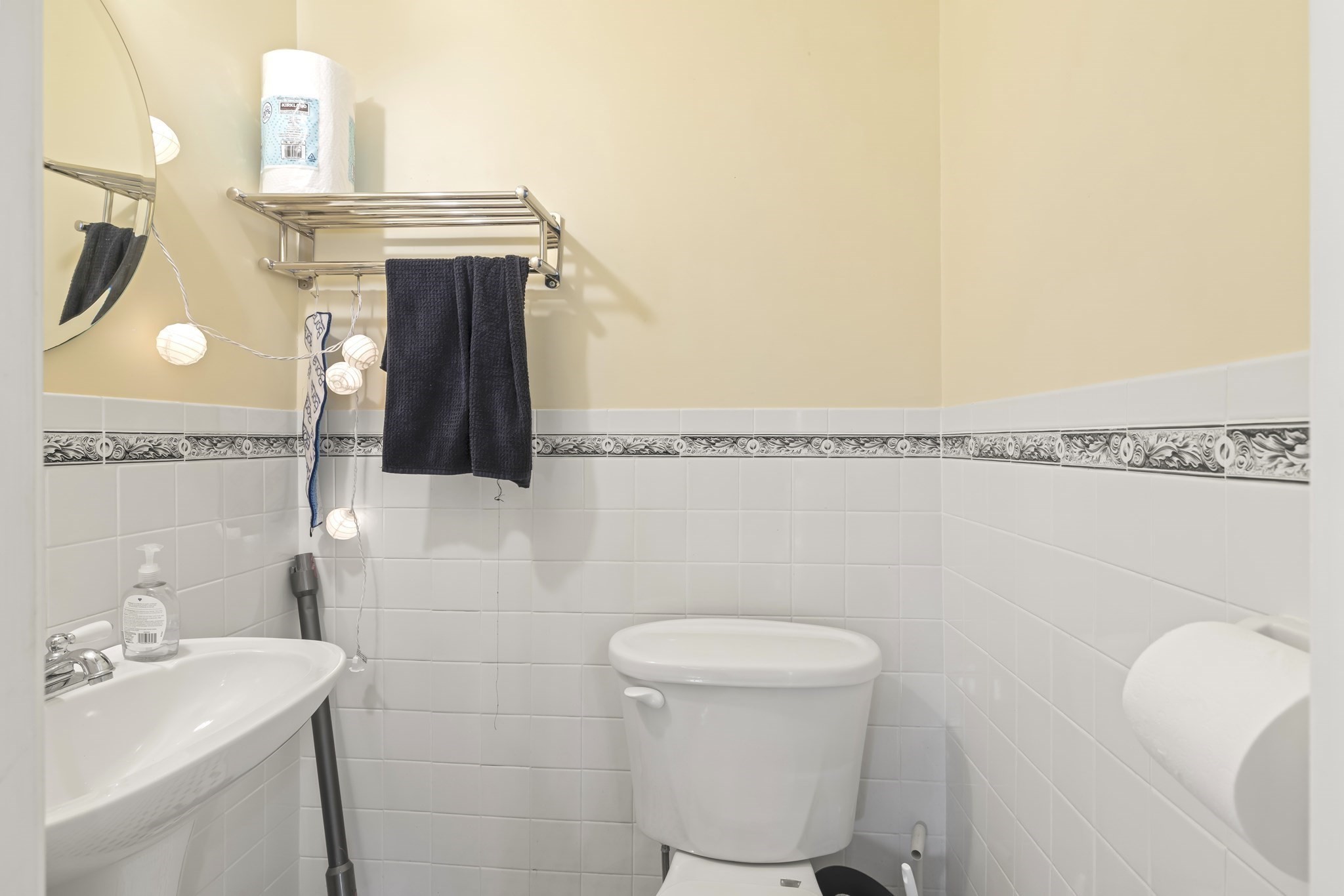 41 Arlington St, Brighton, Boston, MA 02135 - Image 17