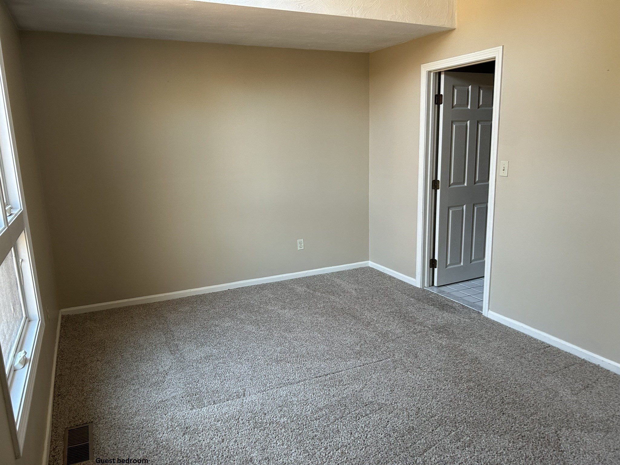 849 Boston Post Rd Unit 9-F, Marlborough, MA 01752 - Image 14