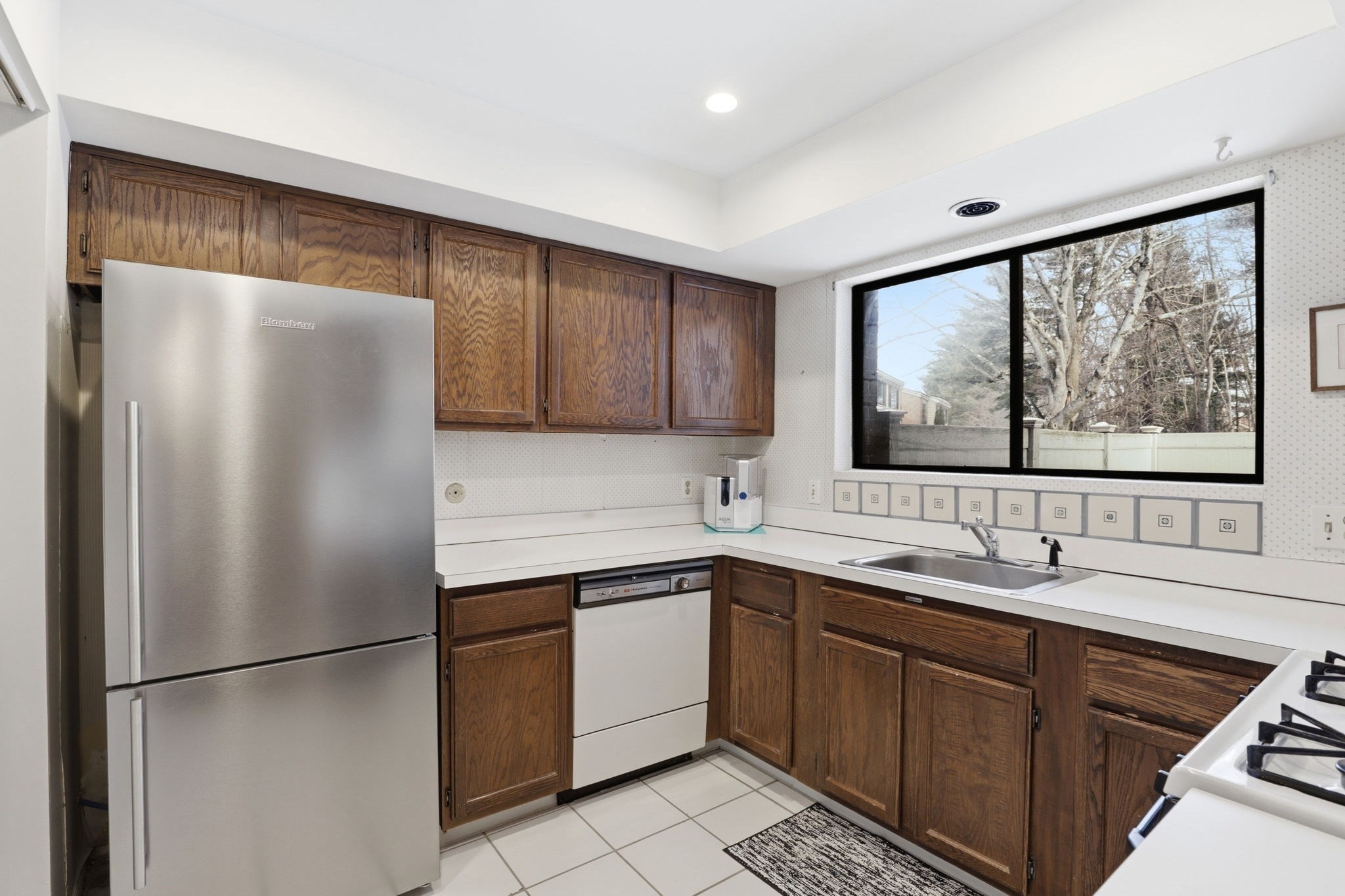 95 Greenbrook Dr Unit 95, Stoughton, MA 02072 - Image 9