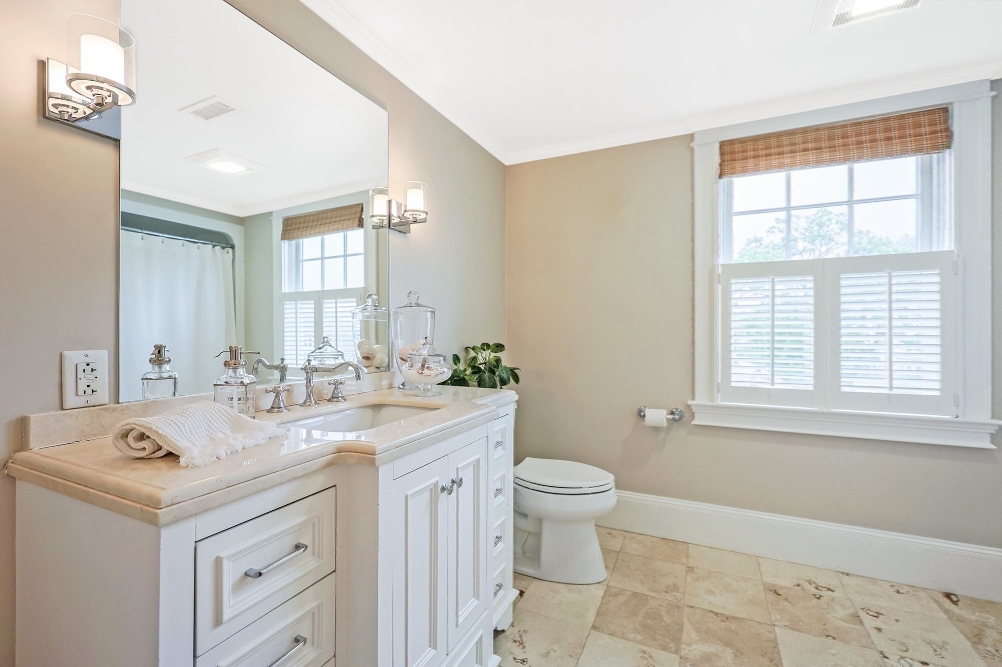 37 Pelton St, West Roxbury, Boston, MA 02132 - Image 22