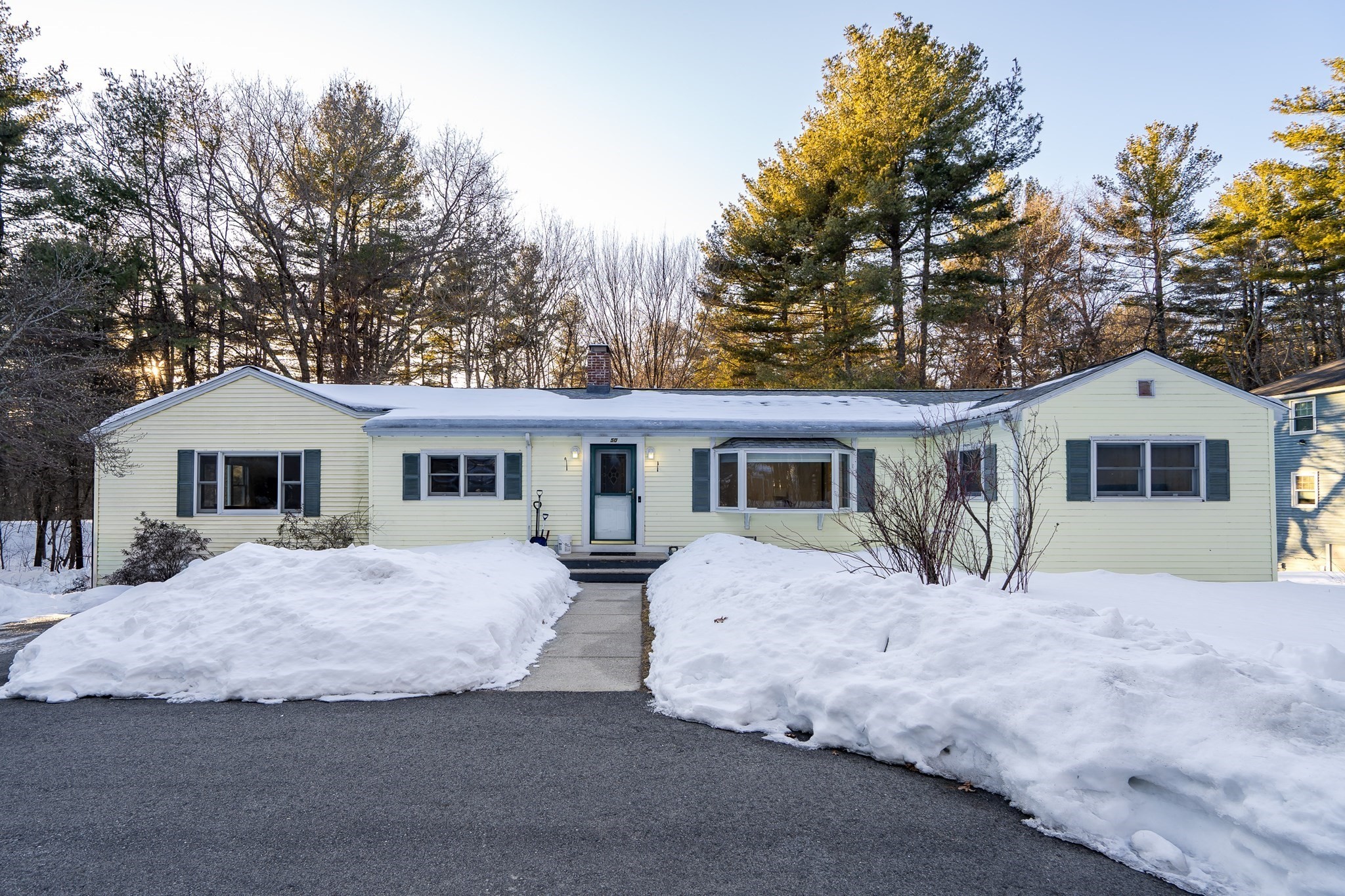 50 Acton Rd, Westford, MA 01886