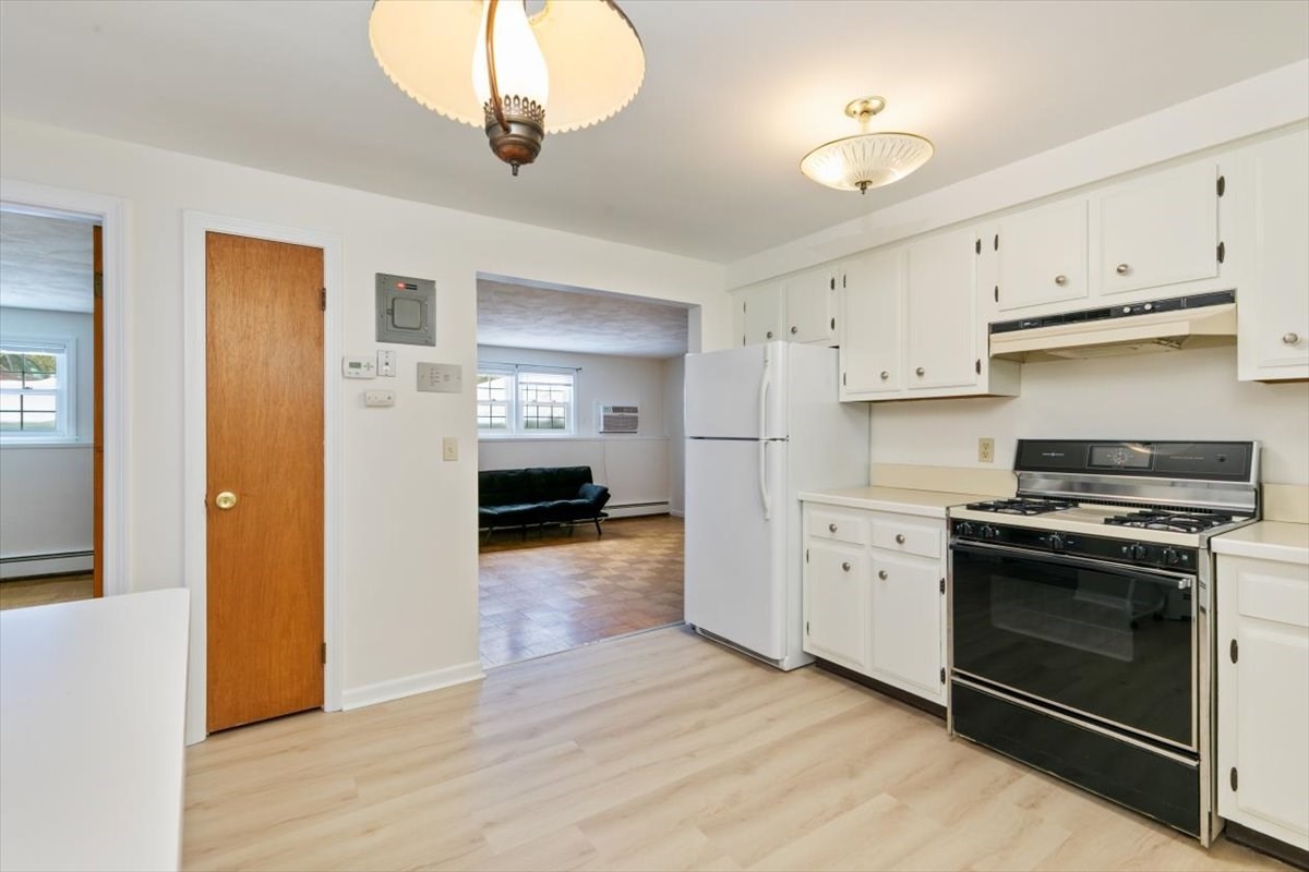 40 Railroad Ave Unit B2, Beverly, MA 01915 - Image 13