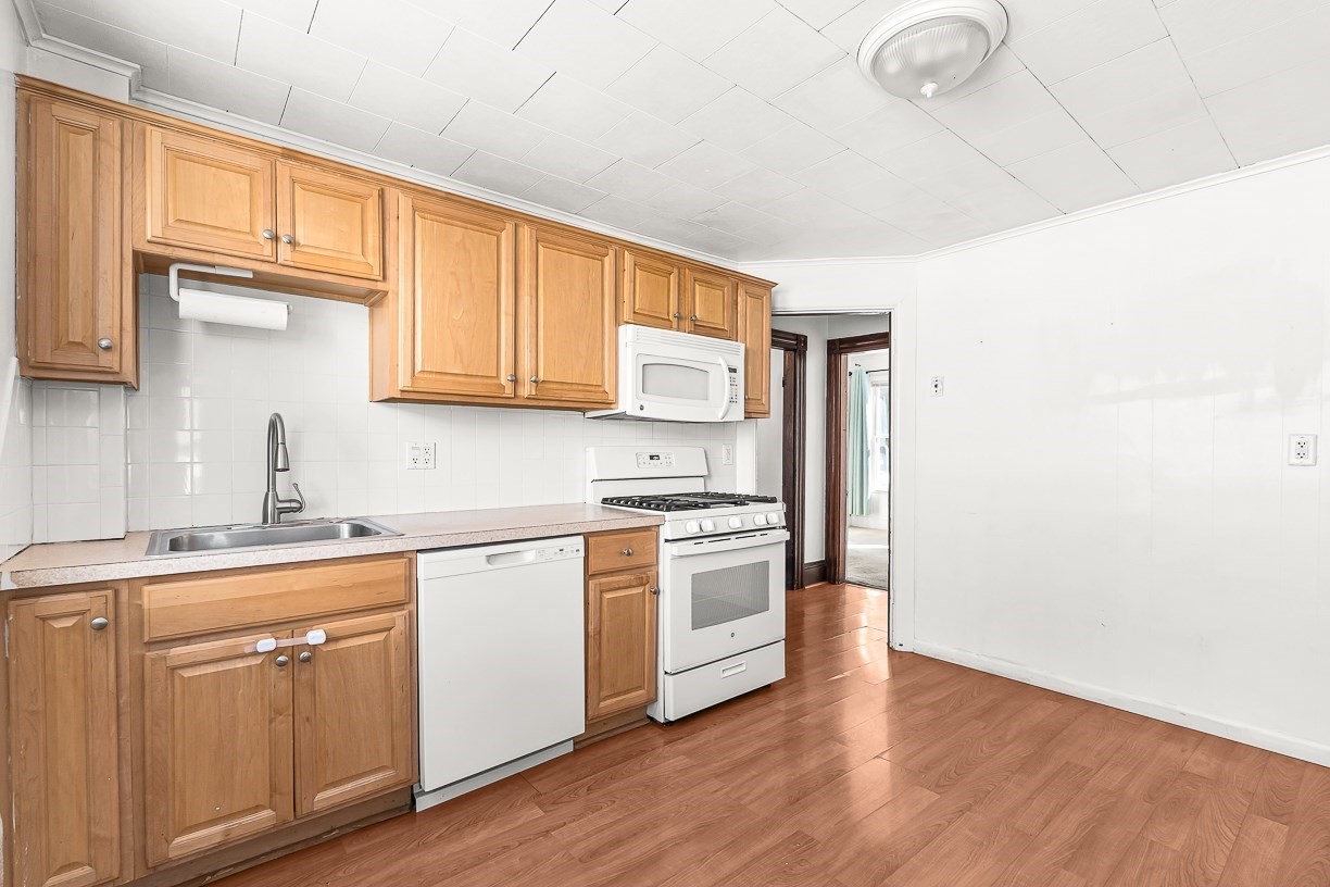 56 Waverly St, Malden, MA 02148 - Image 17