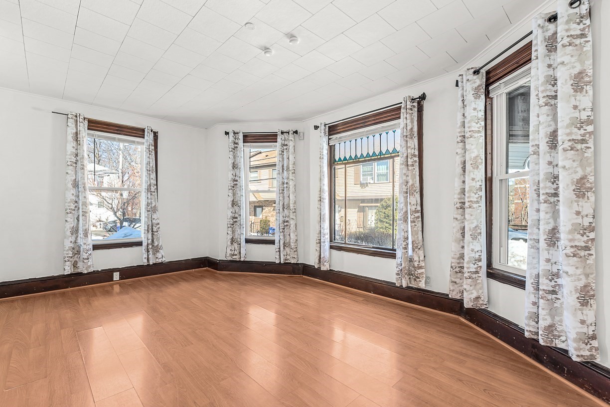 56 Waverly St, Malden, MA 02148 - Image 8