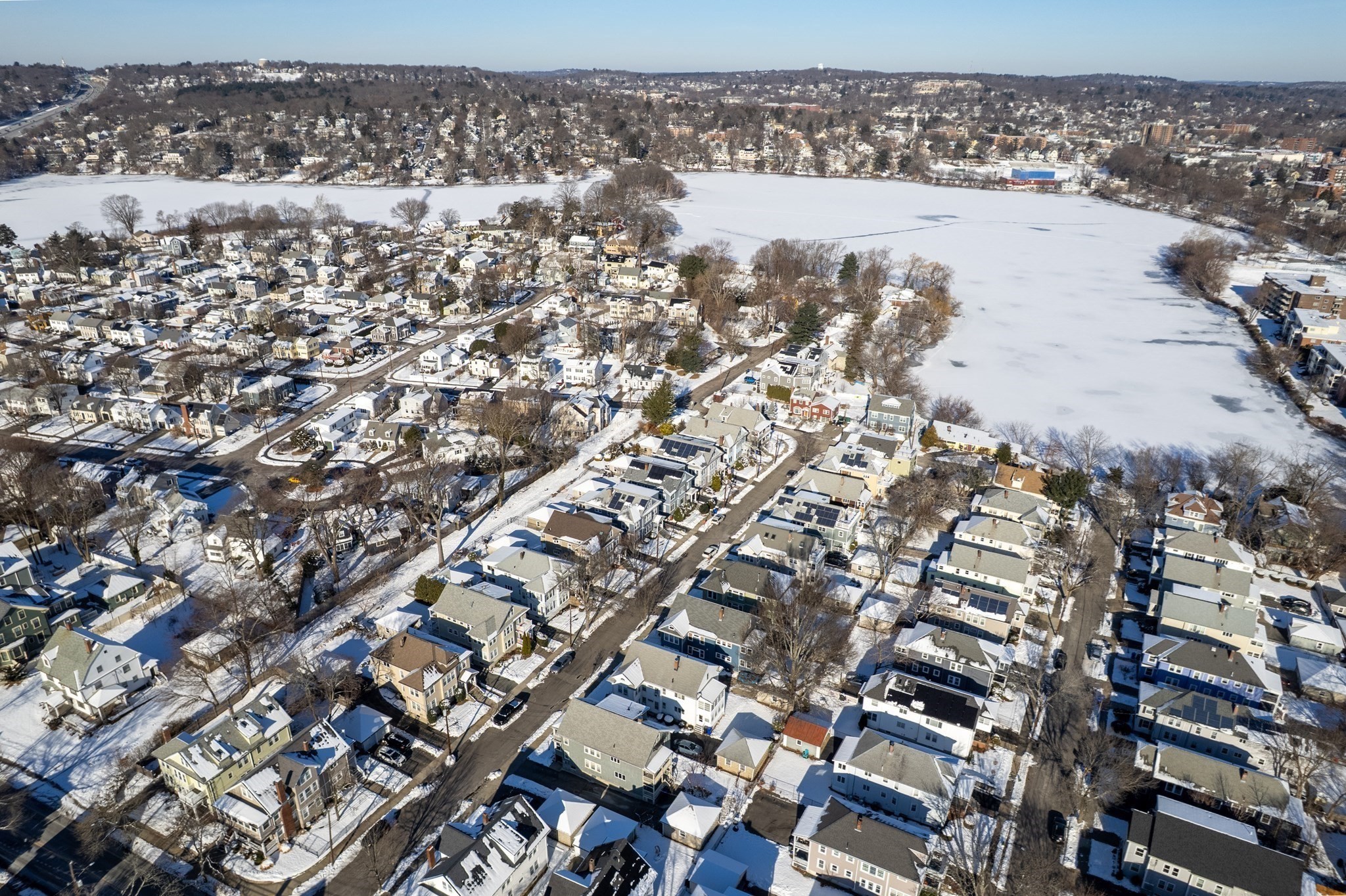 16 Pondview Rd, Arlington, MA 02474 - Image 3