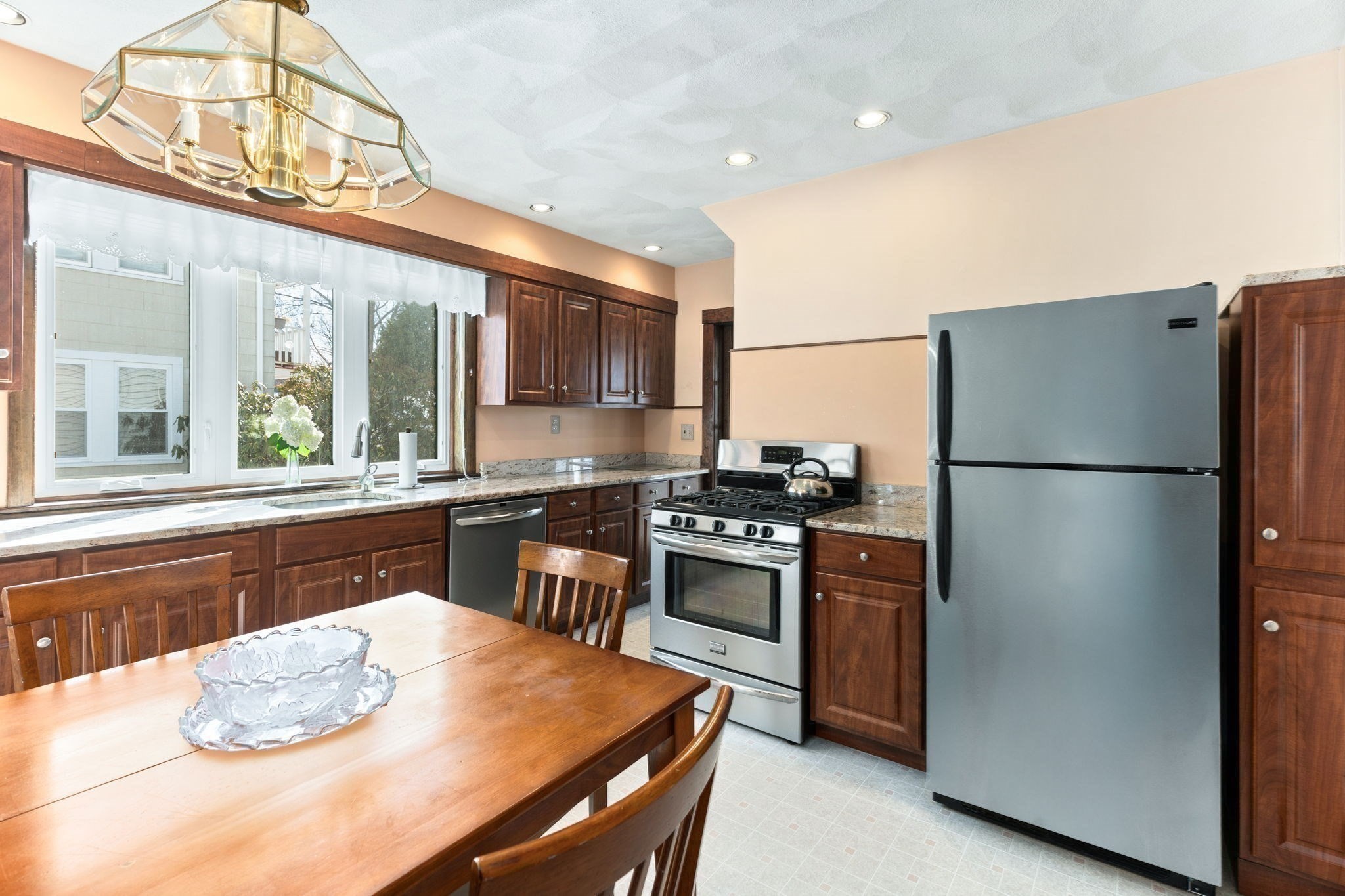 16 Pondview Rd, Arlington, MA 02474 - Image 6