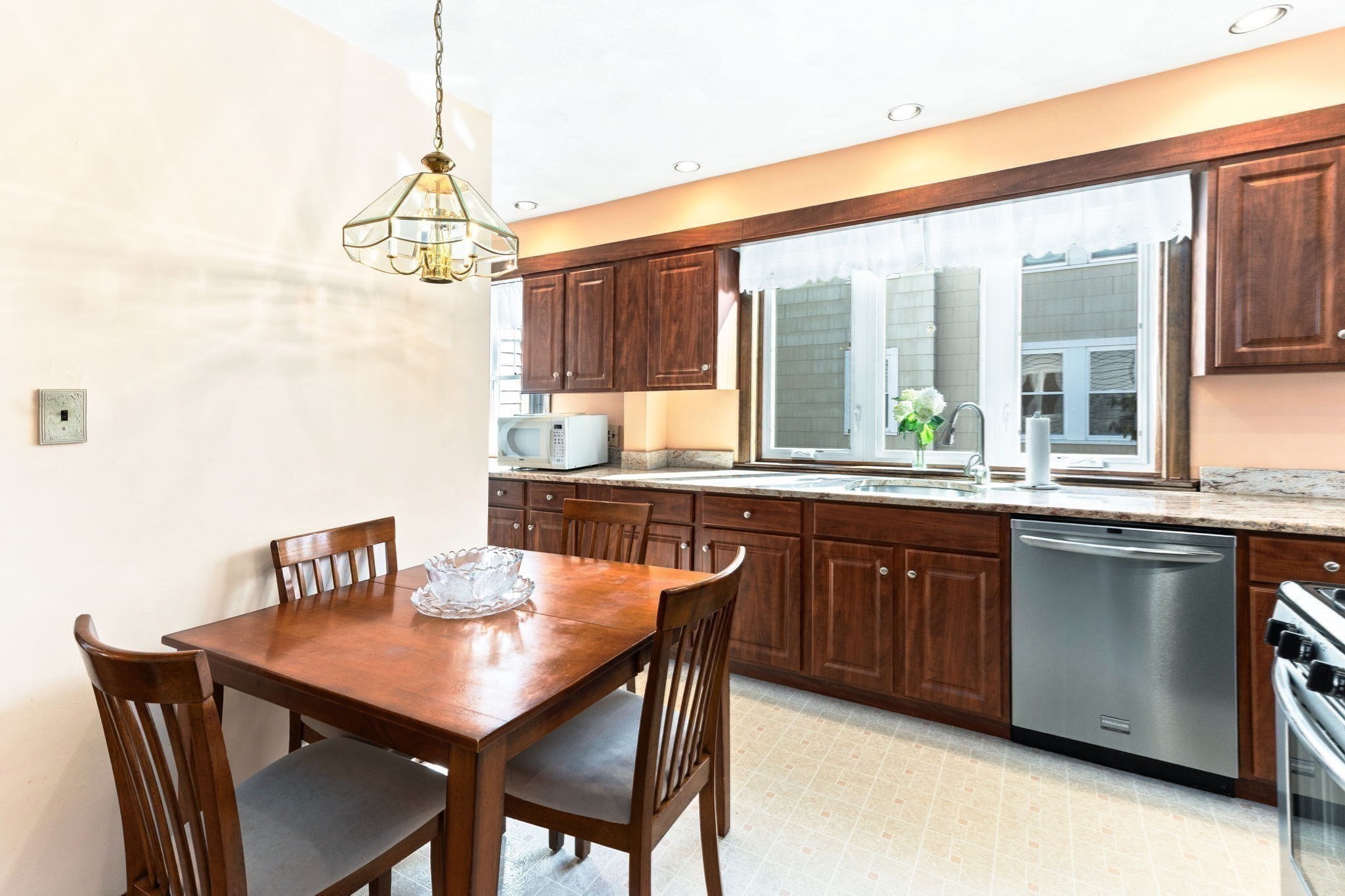 16 Pondview Rd, Arlington, MA 02474 - Image 7