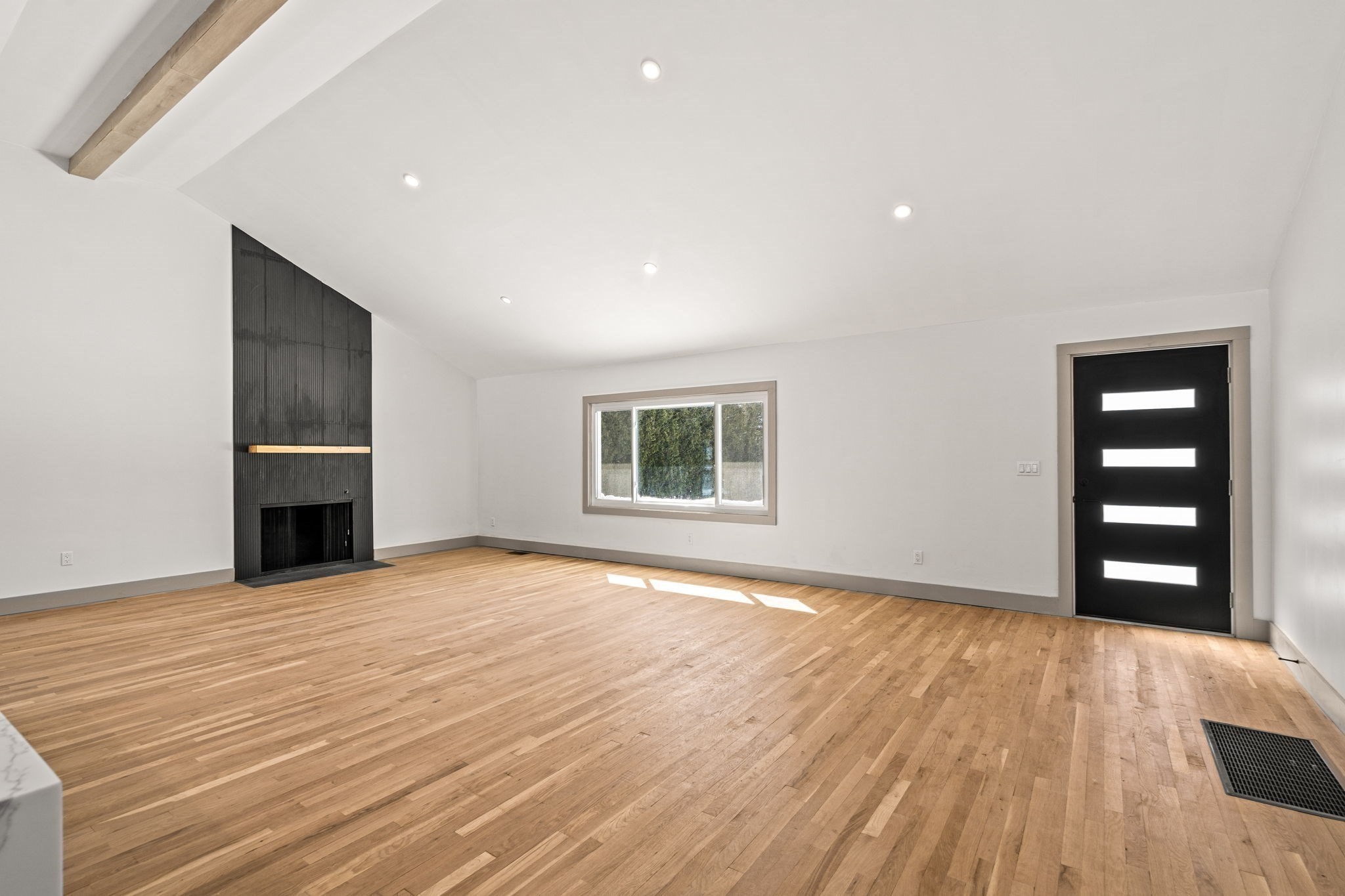 44 Foster St, Danvers, MA 01923 - Image 14