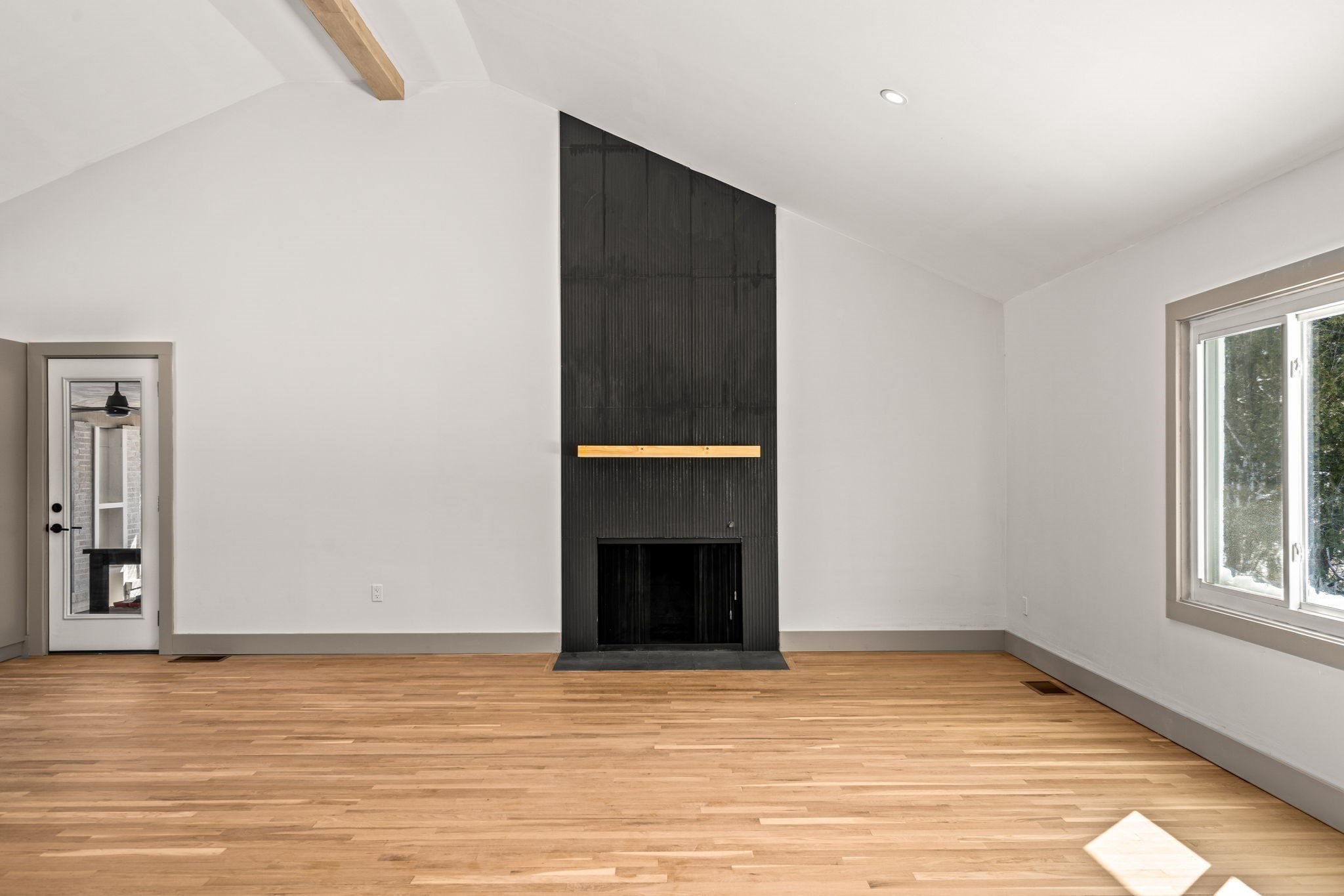 44 Foster St, Danvers, MA 01923 - Image 17