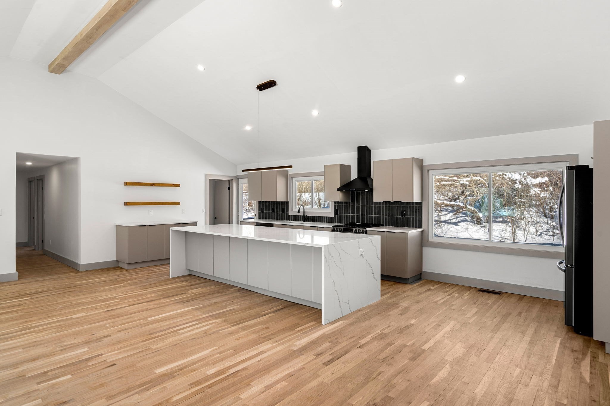 44 Foster St, Danvers, MA 01923 - Image 7