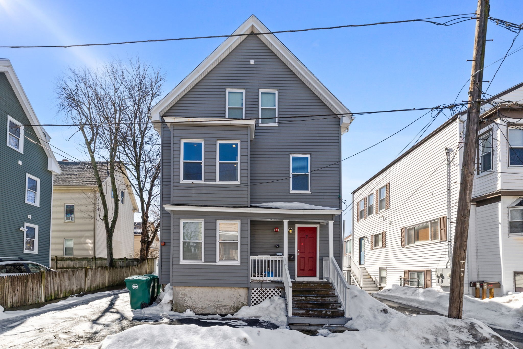 7 Ward St, Lynn, MA 01902