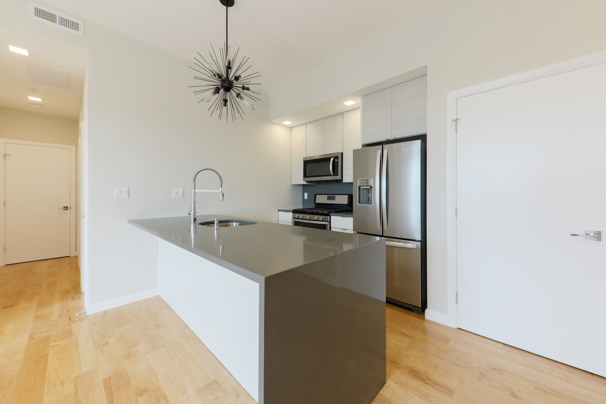 87 Parker St Unit 403, Chelsea, MA 02150 - Image 2