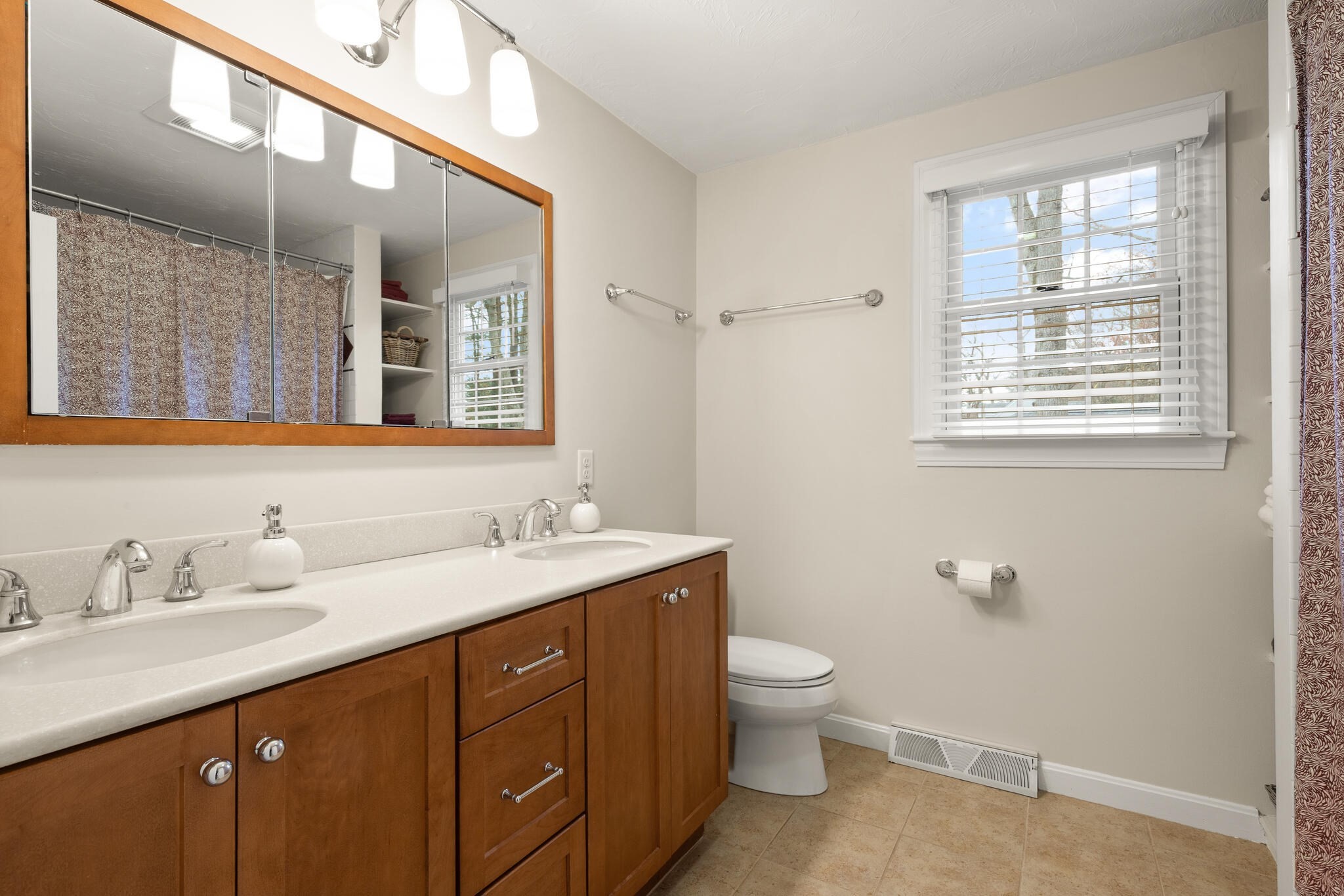 11 October, Sudbury, MA 01776 - Image 34