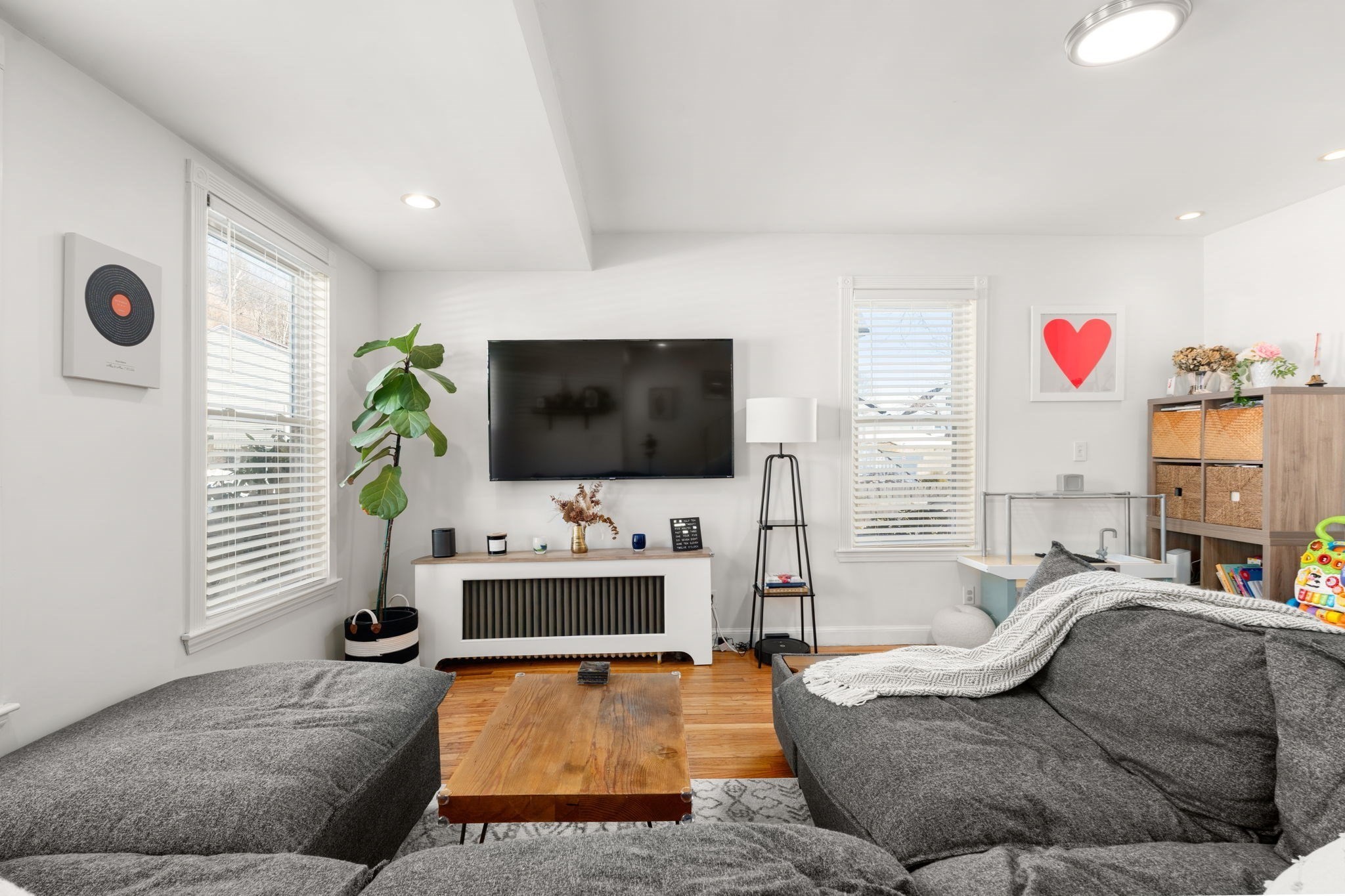 62 Maple St, Melrose, MA 02176 - Image 17