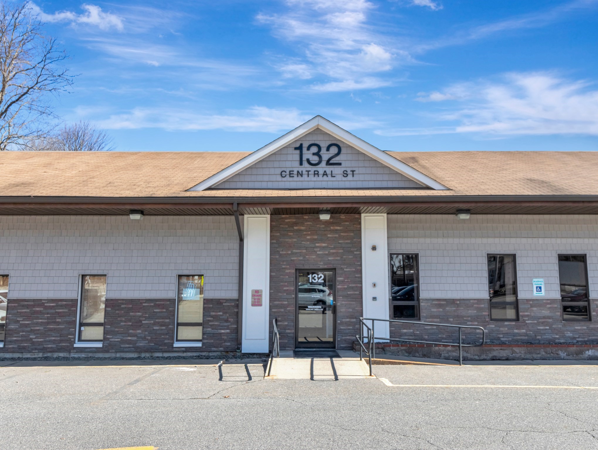 132 Central Unit 100, Foxboro, MA 02035