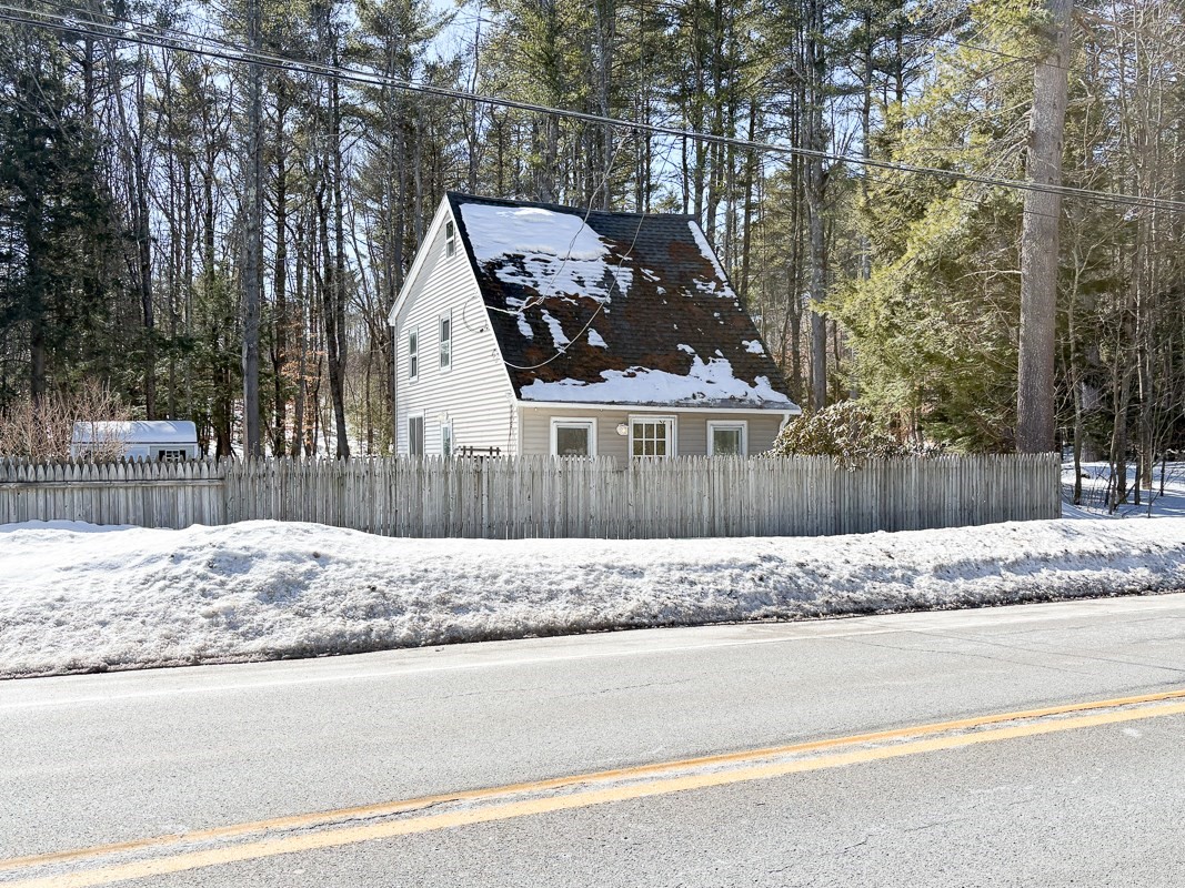 471 Winchendon Rd, Ashburnham, MA 01430