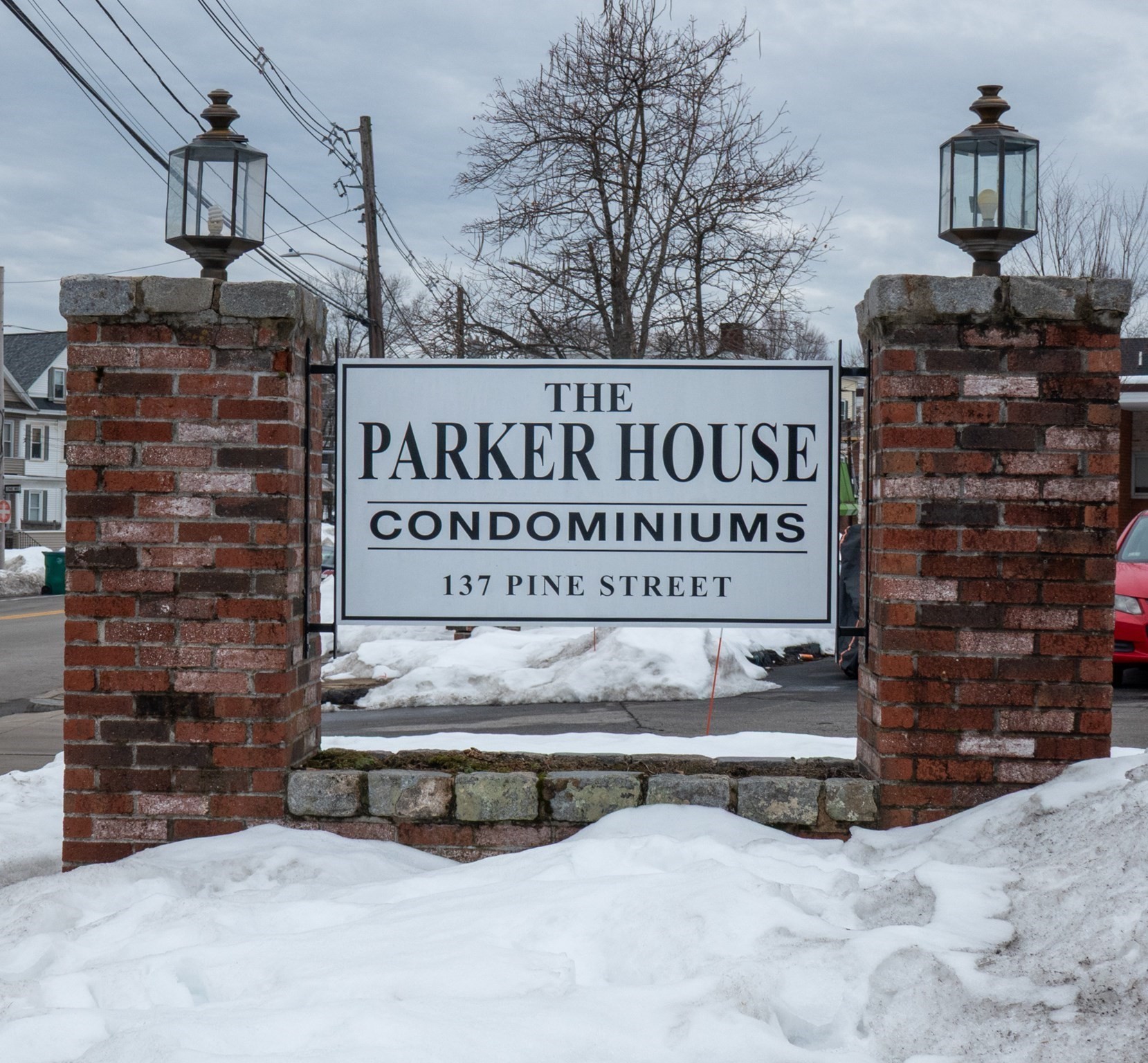 137 Pine St Unit 11, Lowell, MA 01851 - Image 2