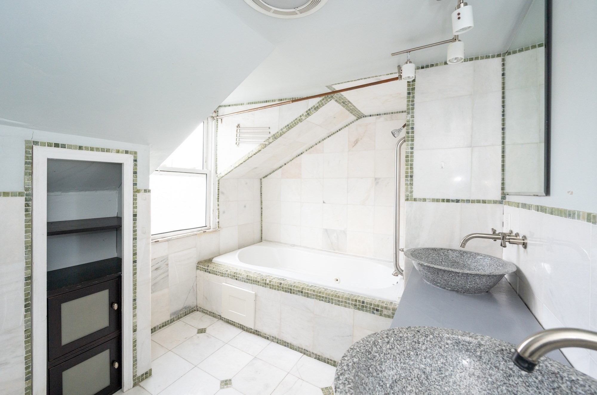 186 West St, Malden, MA 02148 - Image 14