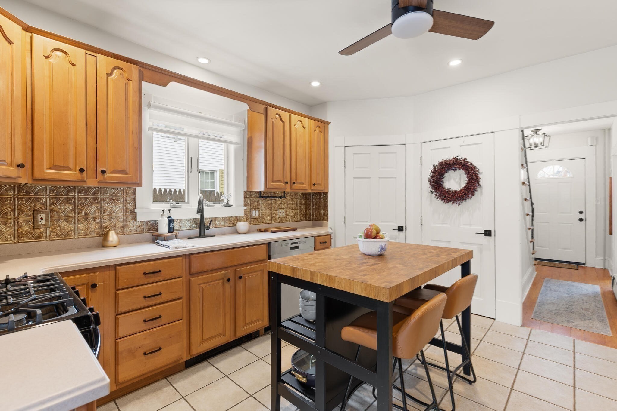 39 Cedar St, Wakefield, MA 01880 - Image 14