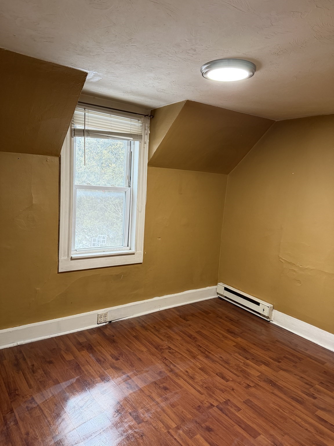 92 French, Stoughton, MA 02072 - Image 26