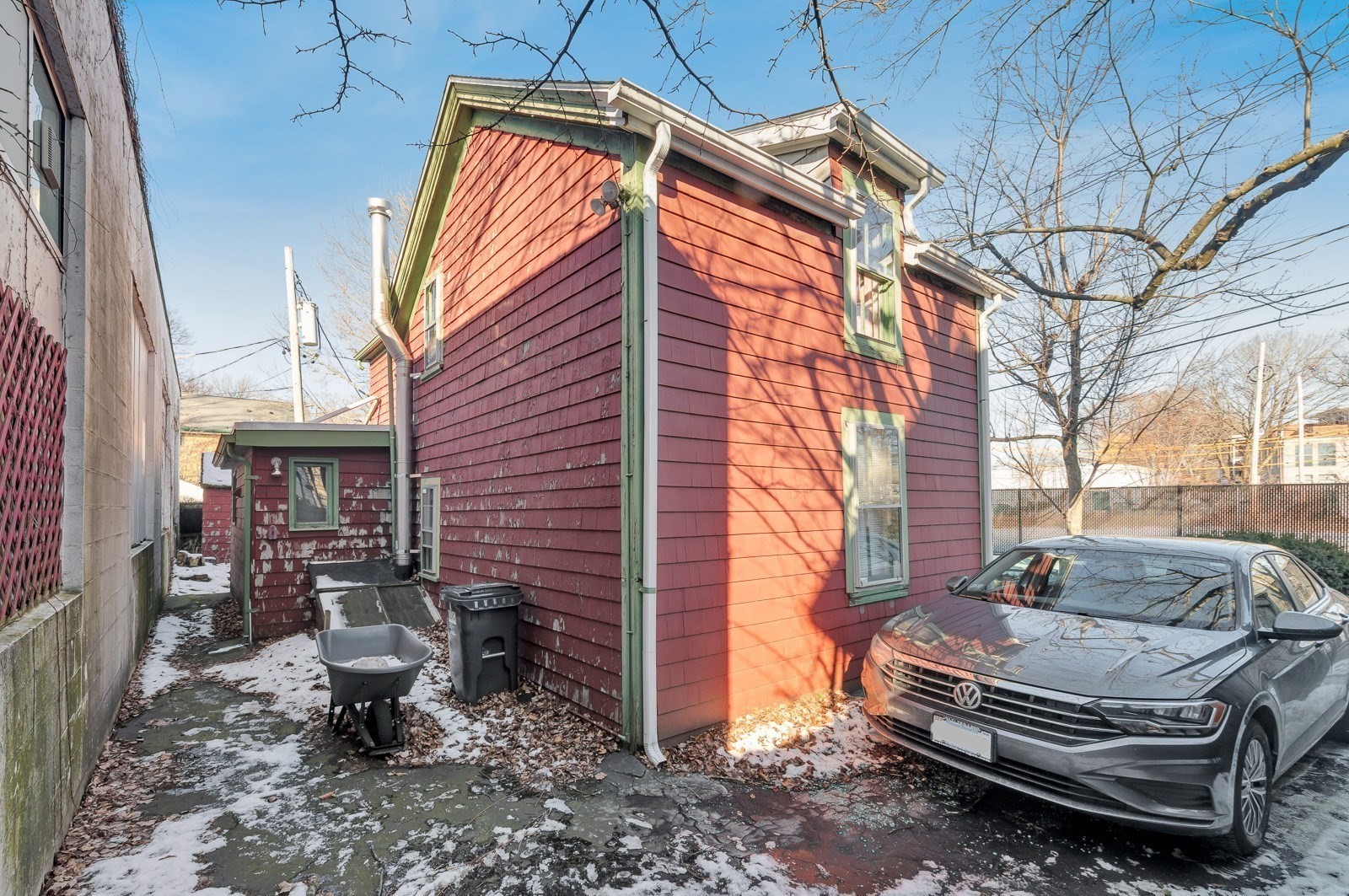 54 Bellis Cir, Cambridge, MA 02140 - Image 2