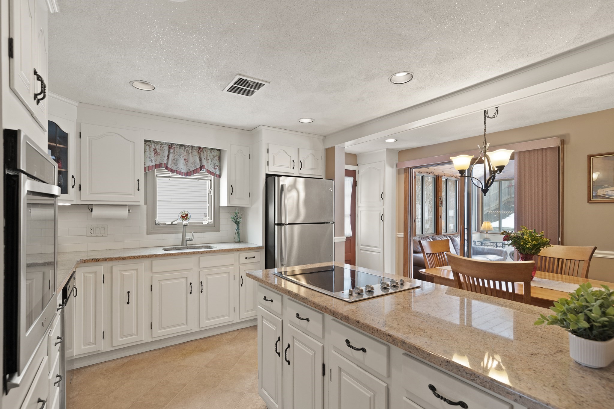 35 Longfellow Rd., Reading, MA 01867 - Image 14