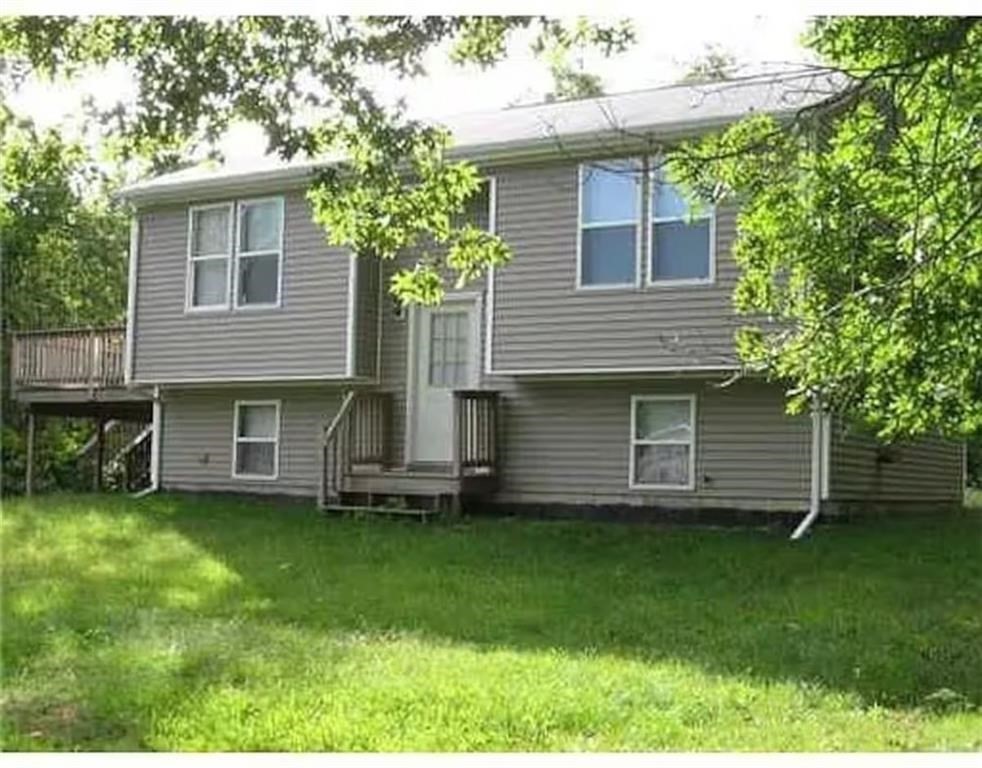 60 Madison Ave, Portsmouth, RI 02872