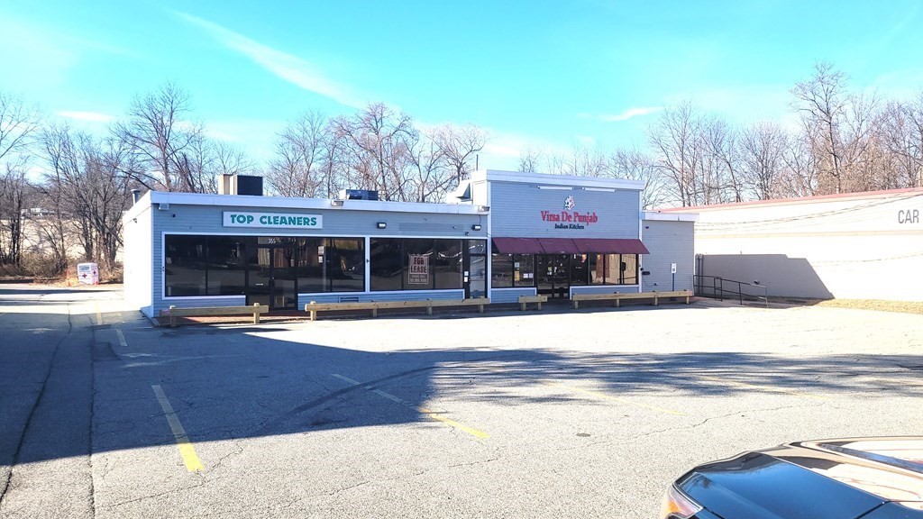 353 Great Road Unit 2, Bedford, MA 01730