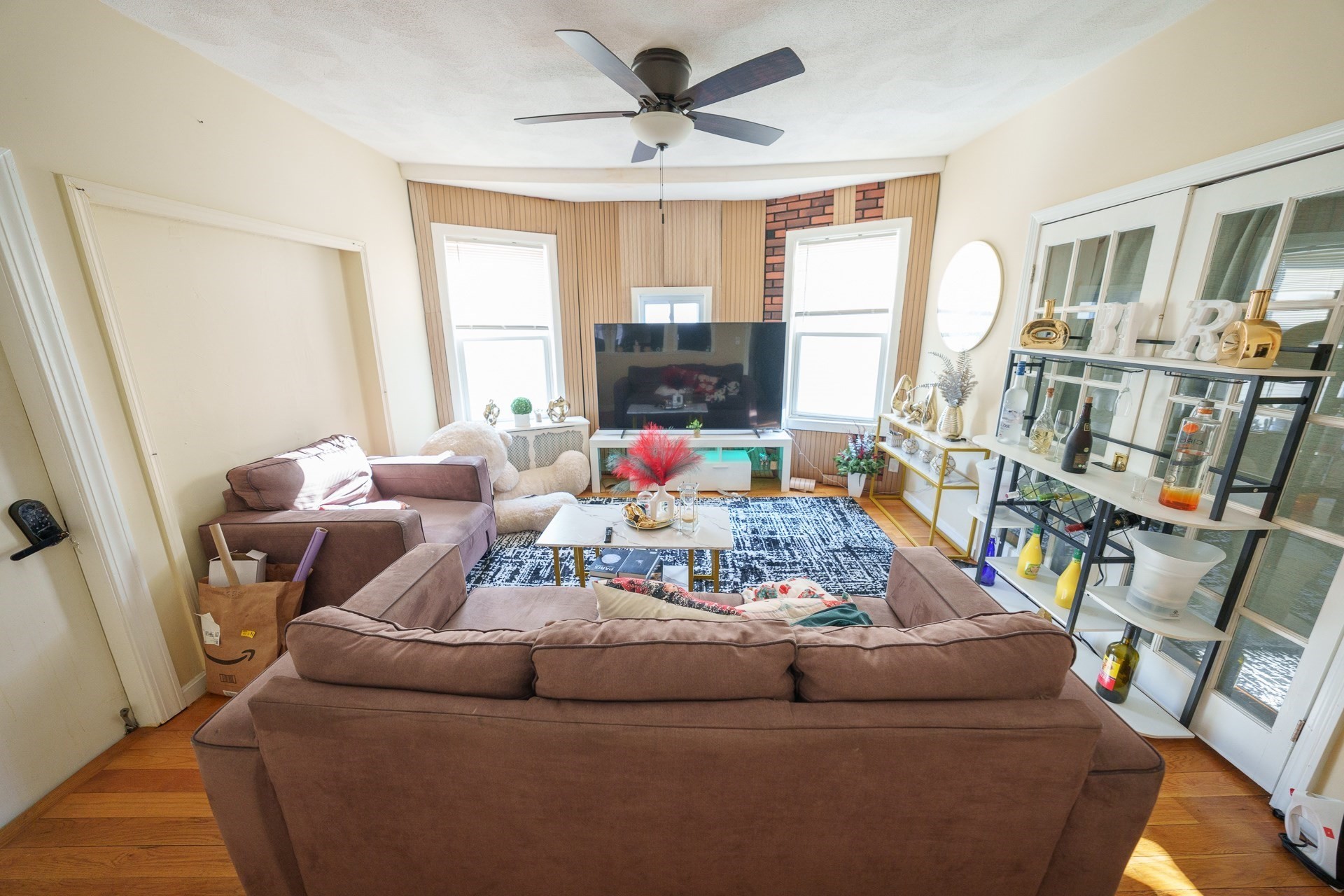 41 Derby St Unit 2, Somerville, MA 02145 - Image 2