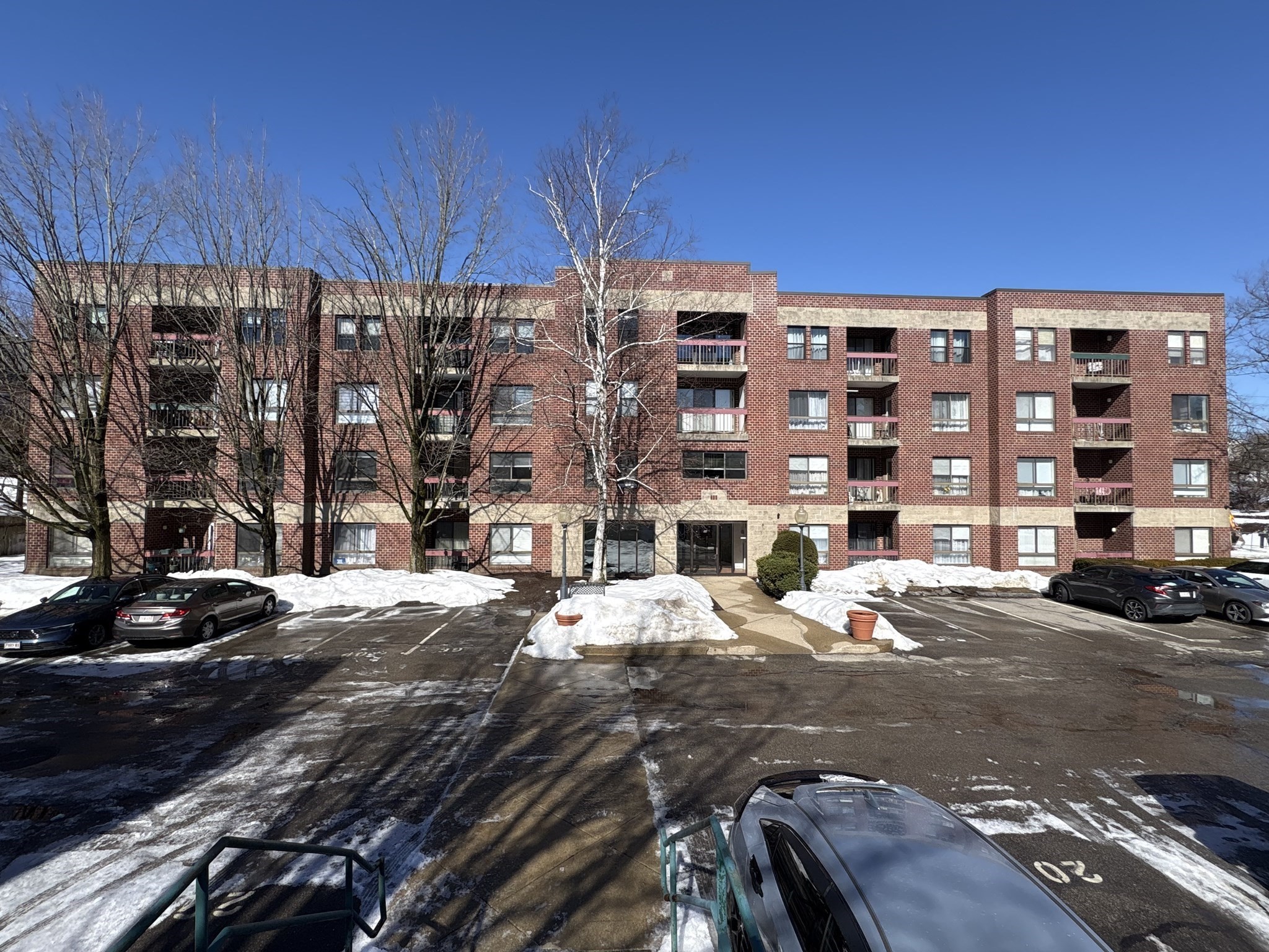 14 Heron Street Unit 210, West Roxbury, Boston, MA 02132