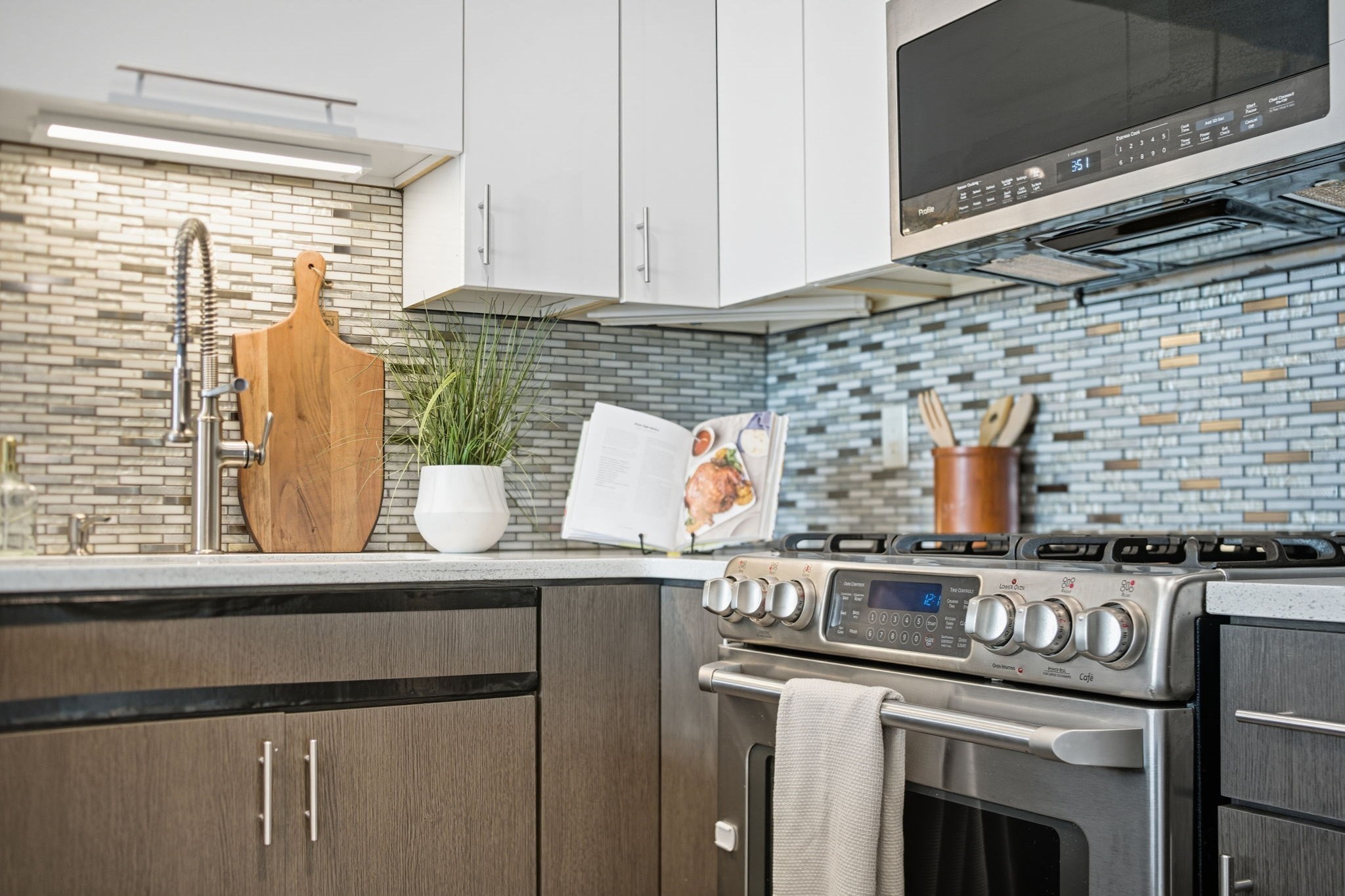 18 Cliveden St Unit 201, Quincy, MA 02169 - Image 35