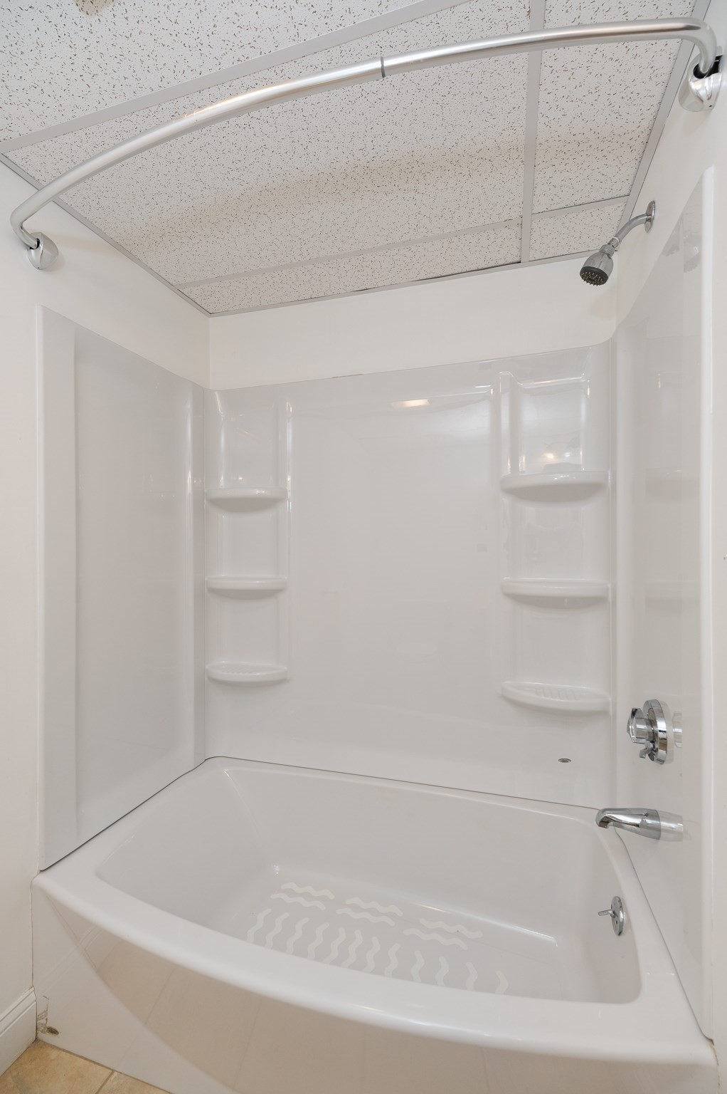 32 Witham Street Unit B, Gloucester, MA 01930 - Image 29