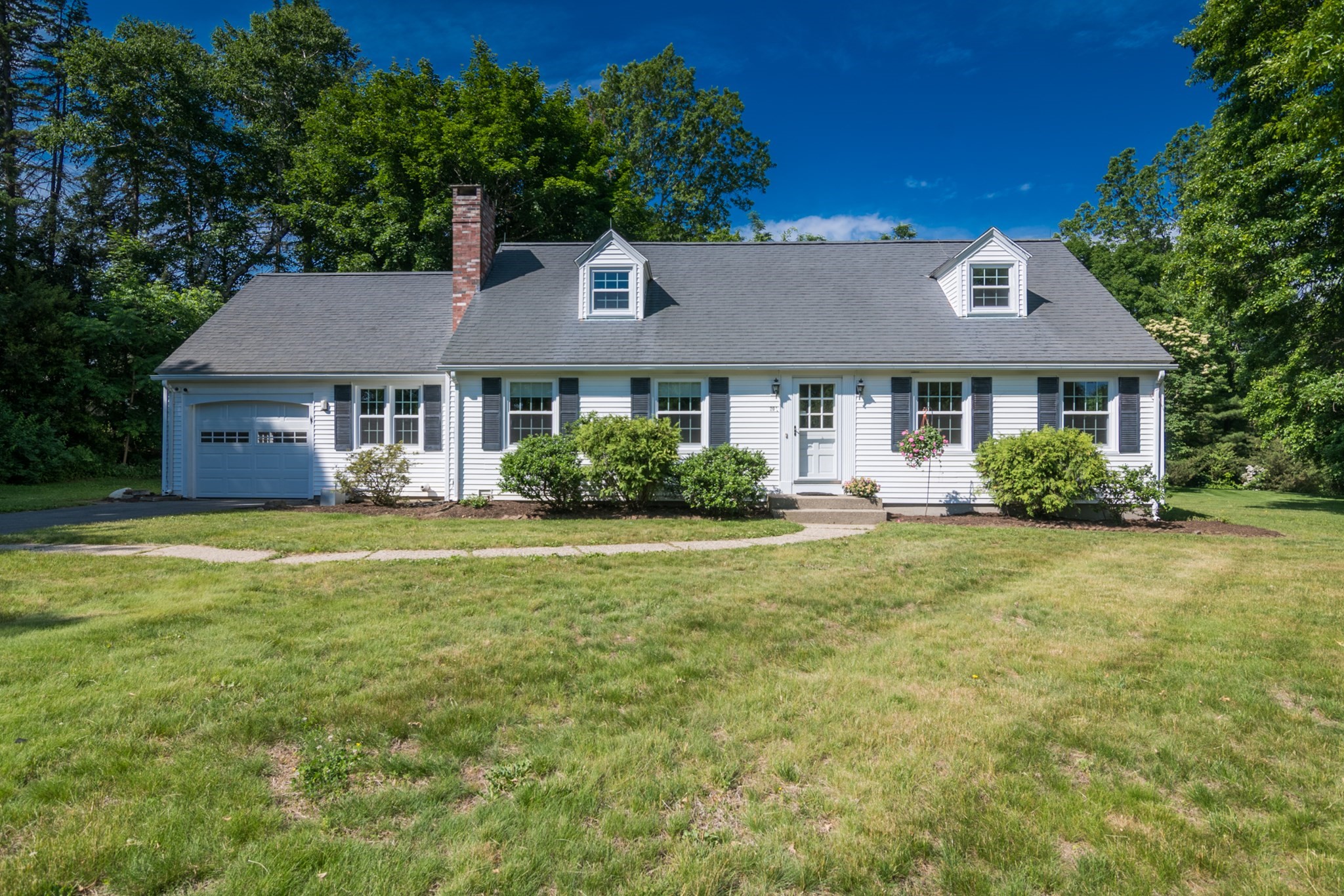 208 Rolling Ridge Rd, Amherst, MA 01002