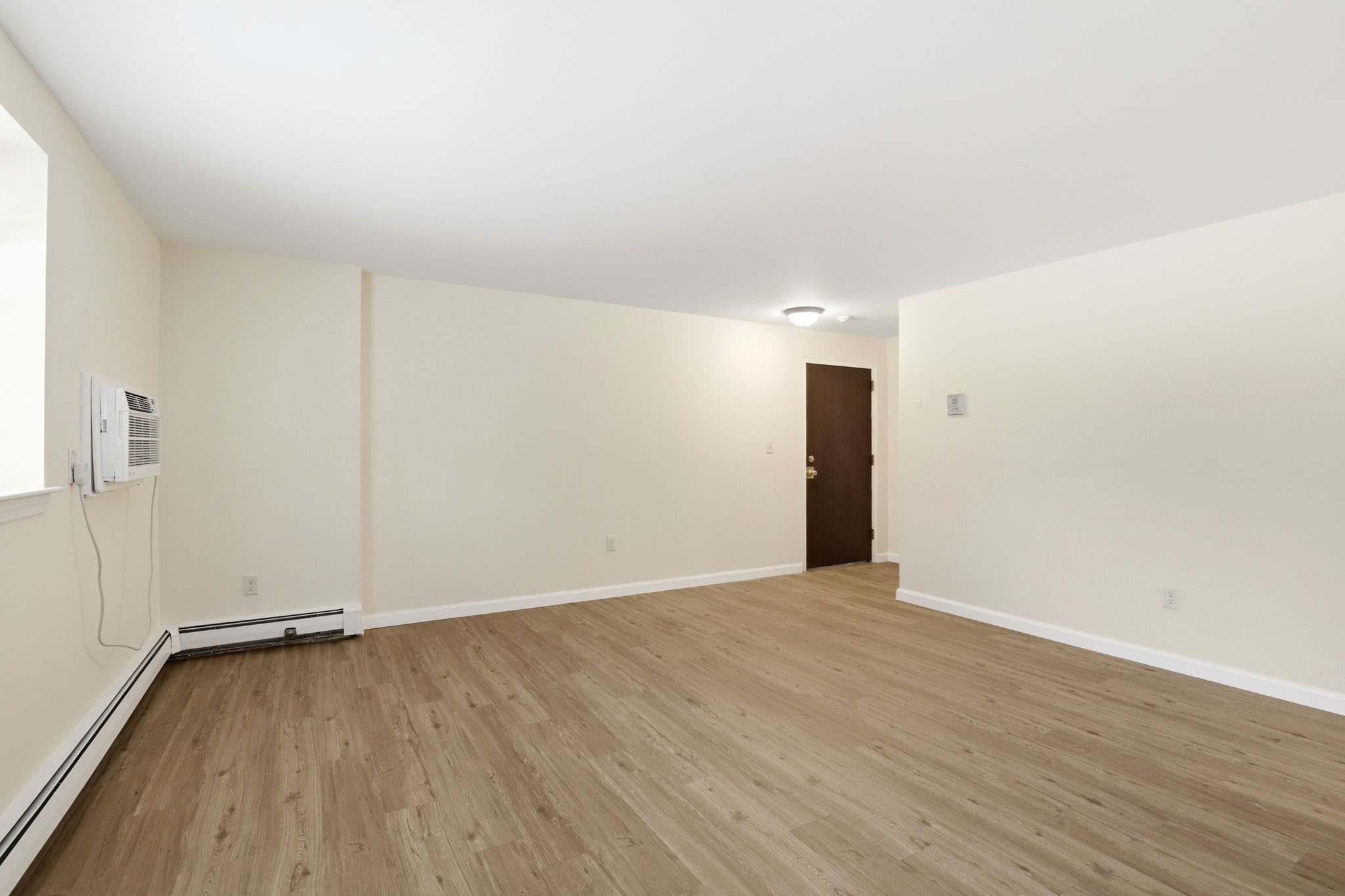 8 Chapel Hill Drive Unit 2, Plymouth, MA 02360 - Image 2