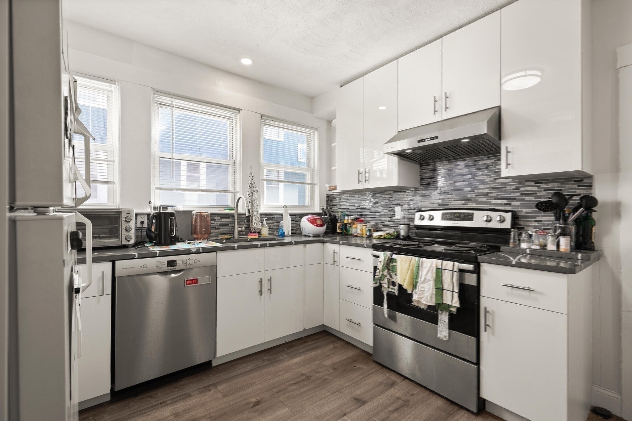 25 Upland Rd, Somerville, MA 02144 - Image 21