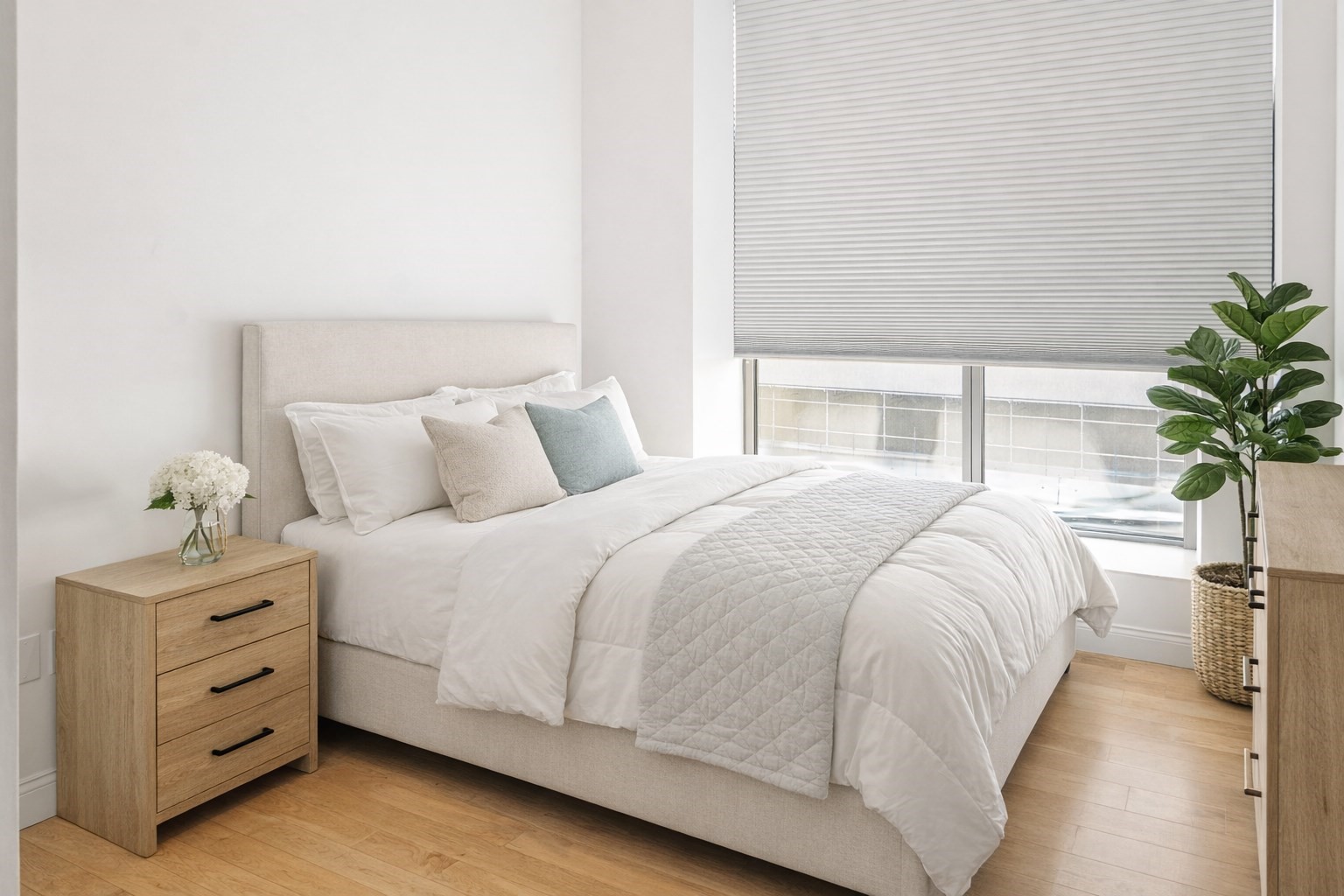 1 Garden St Unit 4, Beacon Hill, Boston, MA 02114 - Image 3