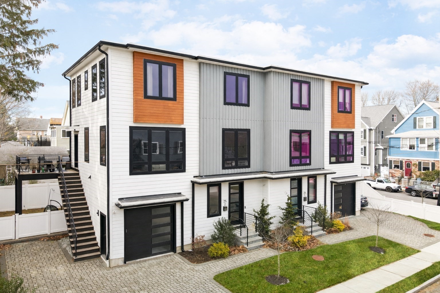 25 Tolman St Unit 2, Waltham, MA 02453