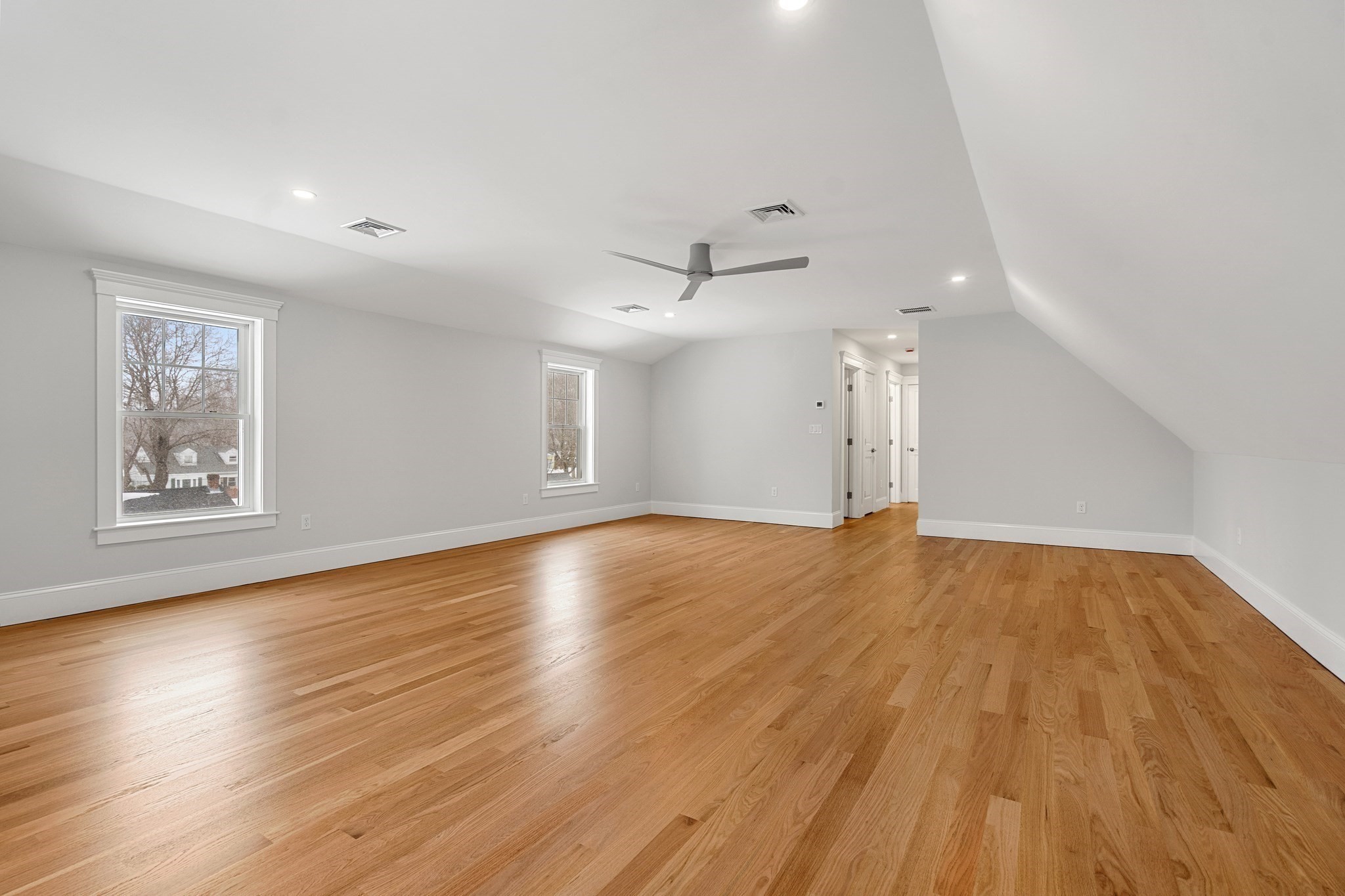 125 Livingstone Ave, Beverly, MA 01915 - Image 25