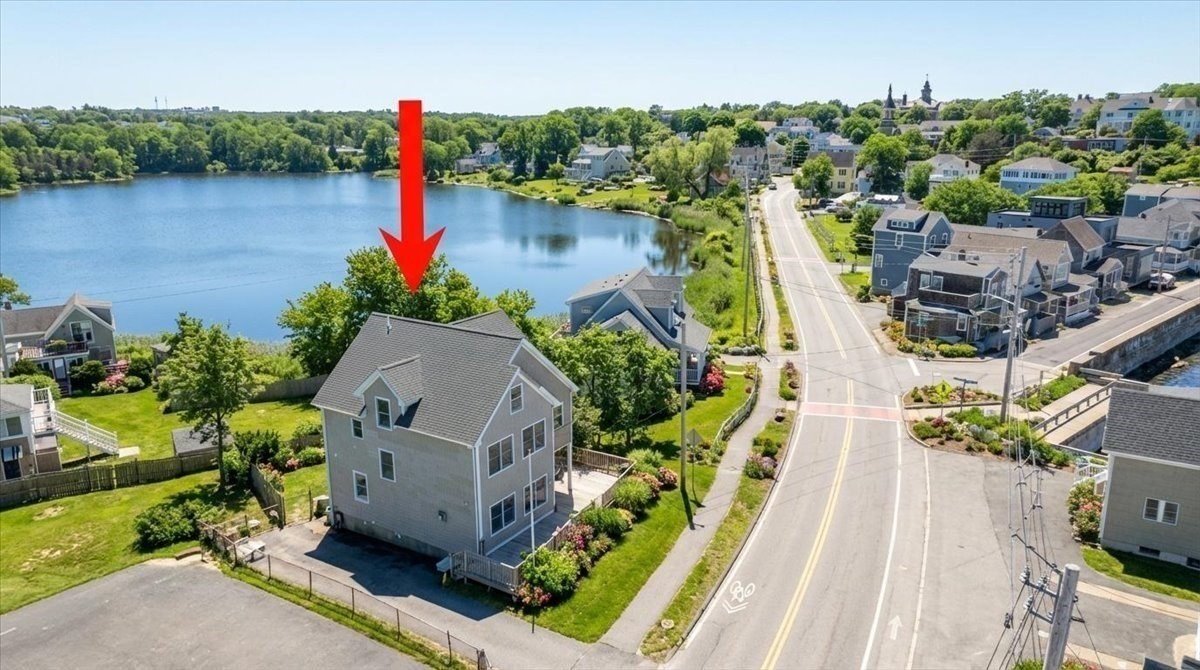 181 Atlantic Ave, Hull, MA 02045