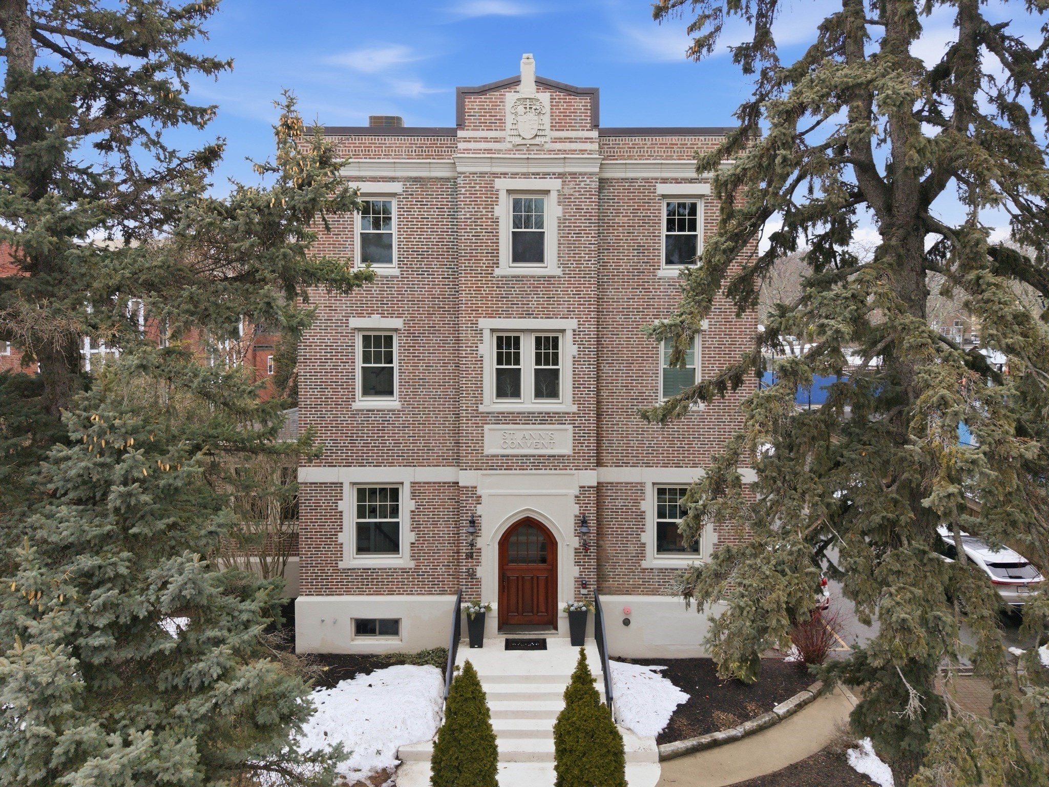 52 Thurston St Unit 3, Somerville, MA 02145