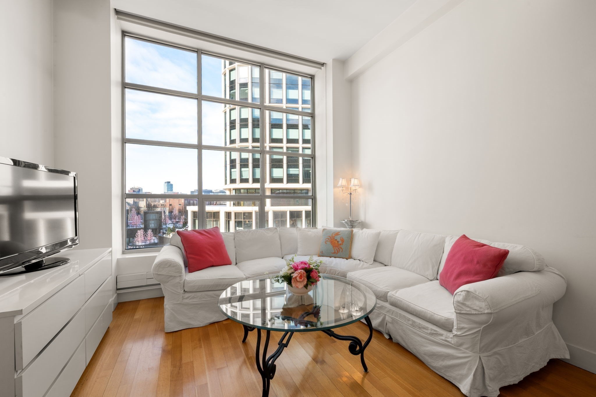 360 Newbury St Unit 402, Back Bay, Boston, MA 02115