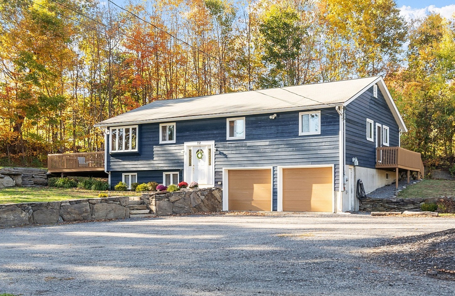 72 Central St, Berlin, MA 01503