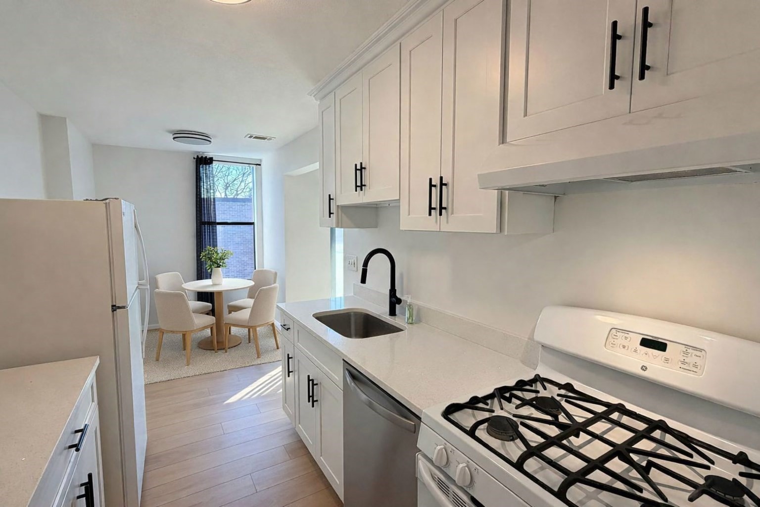 30 Shrewsbury Green Dr Unit K, Shrewsbury, MA 01545