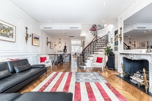 230 Commonwealth Ave