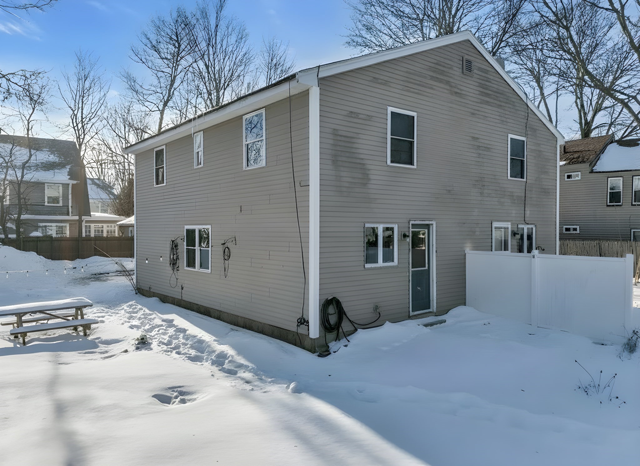 24 Franklin Pl, Beverly, MA 01915 - Image 8