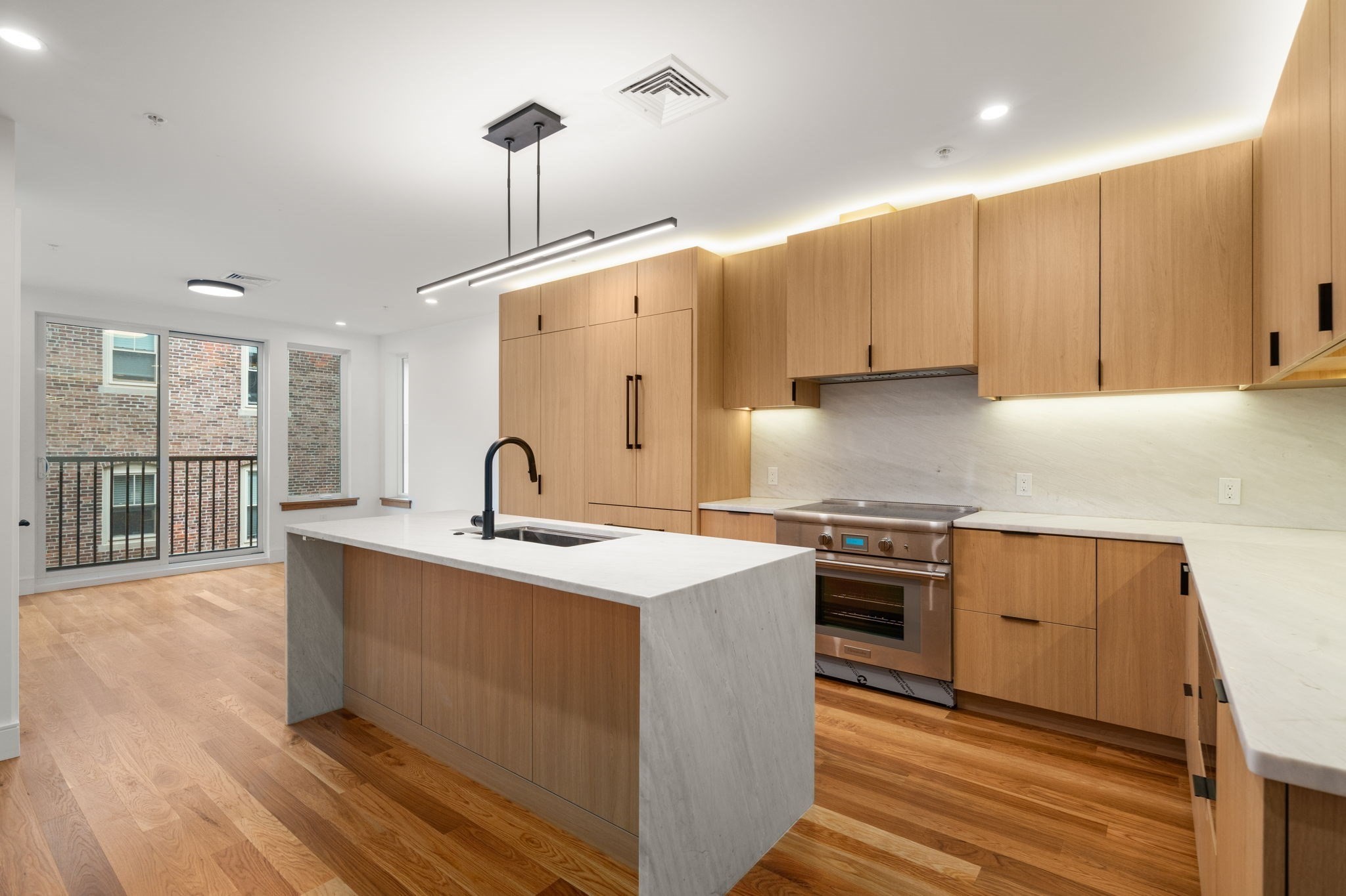 58 Kent Unit U302, Brookline, MA 02445