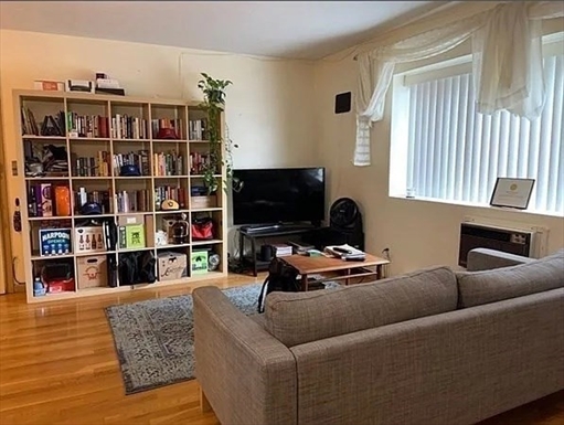 10 Scottfield Road, Apt 14