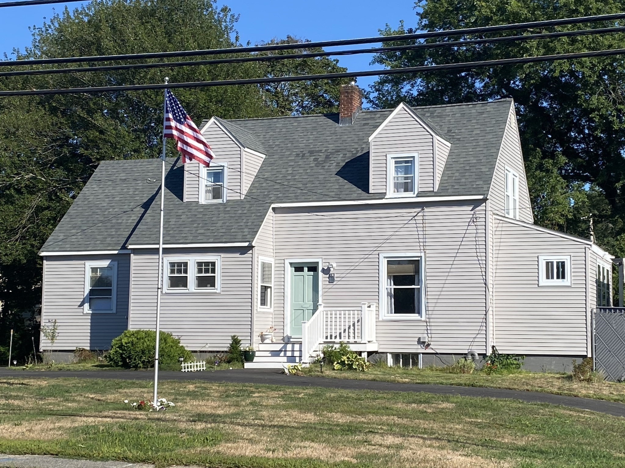 90 Lowell Ave, Haverhill, MA 01832